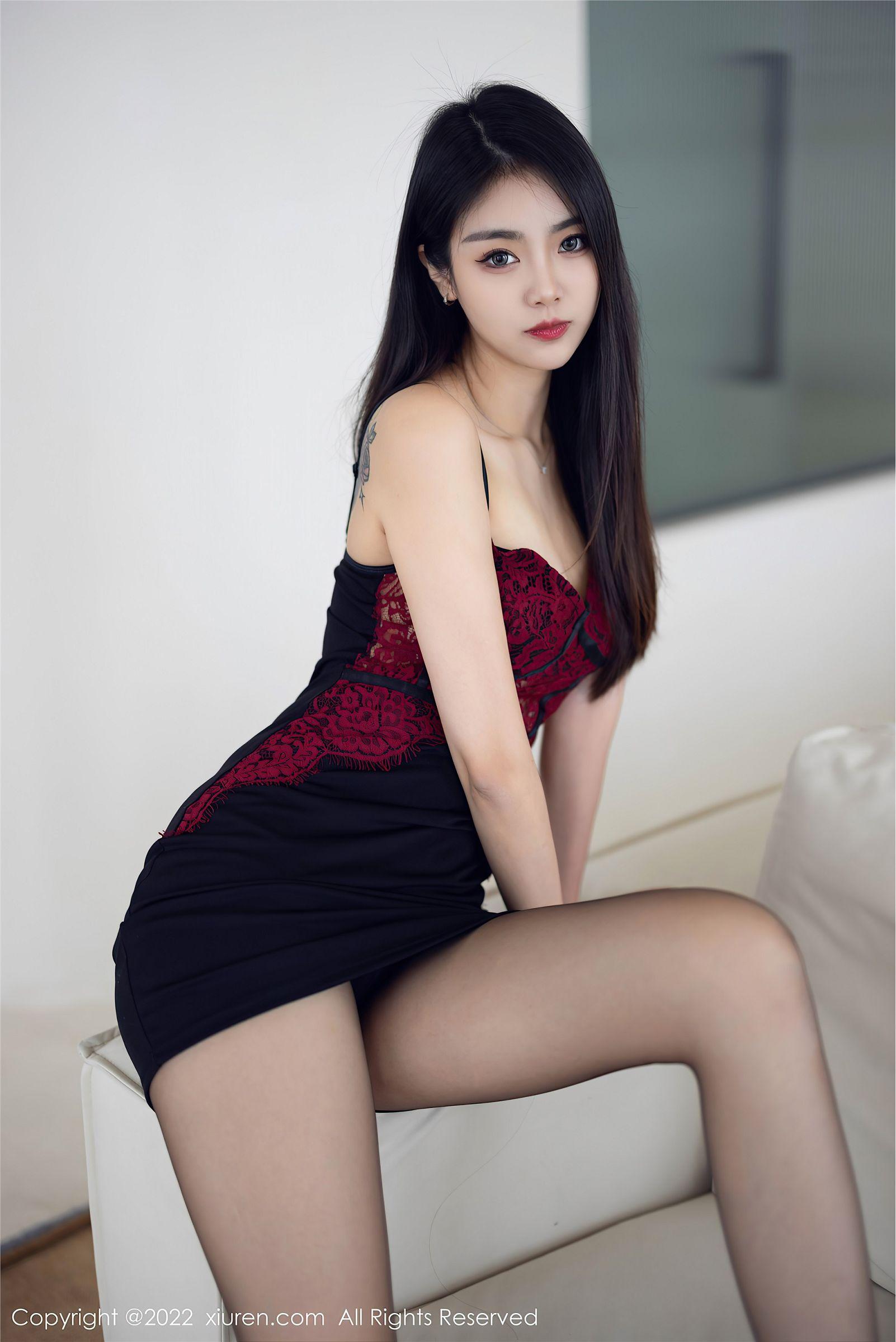 [XIUREN秀人网] 2022.10.27 NO.5769 可樂Vicky_p042