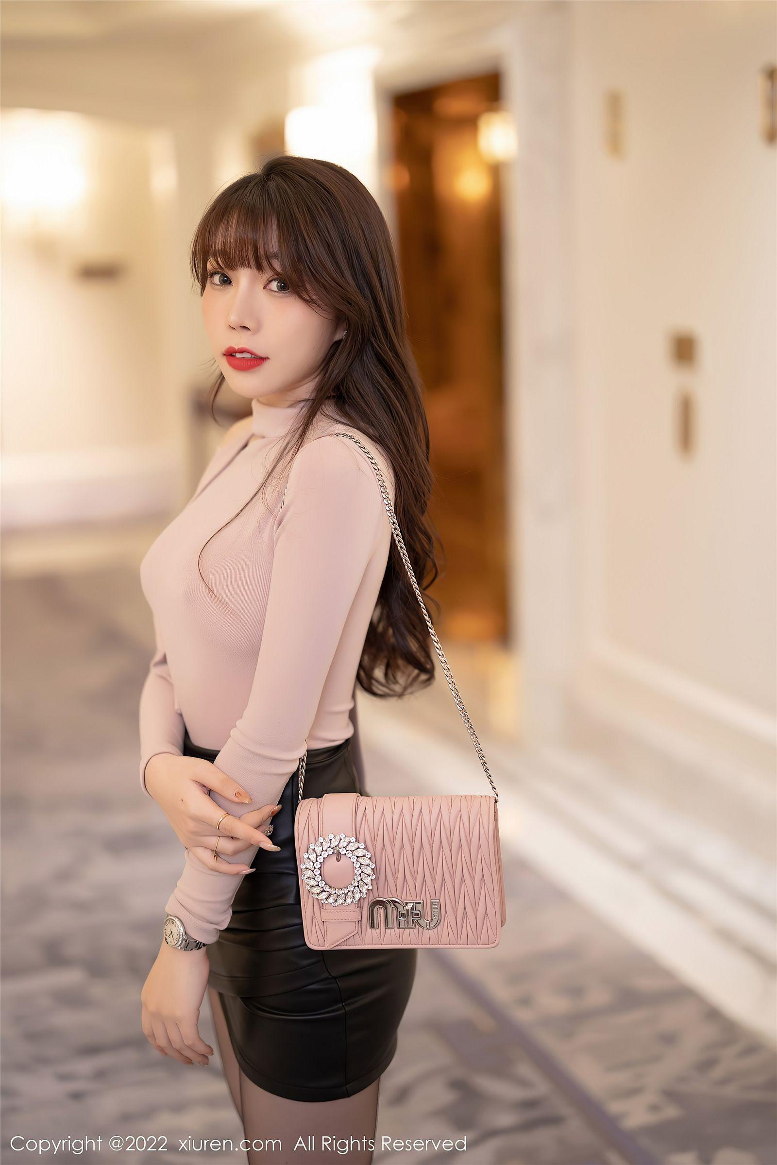 [XIUREN秀人网] 2022.02.18 NO.4606 芝芝Booty_p004