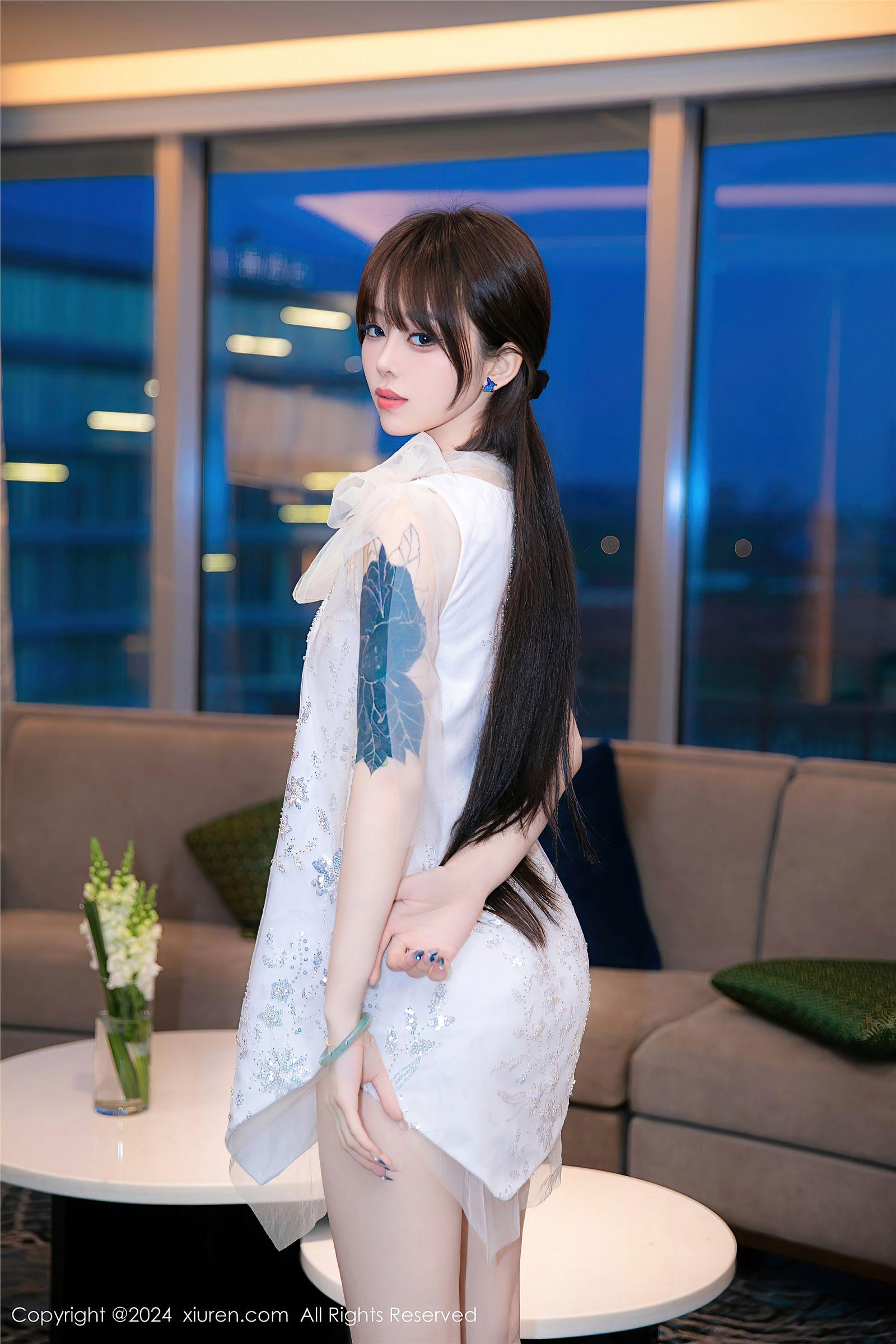[XIUREN秀人网] 2024.06.13 NO.8696 奶瓶_p023
