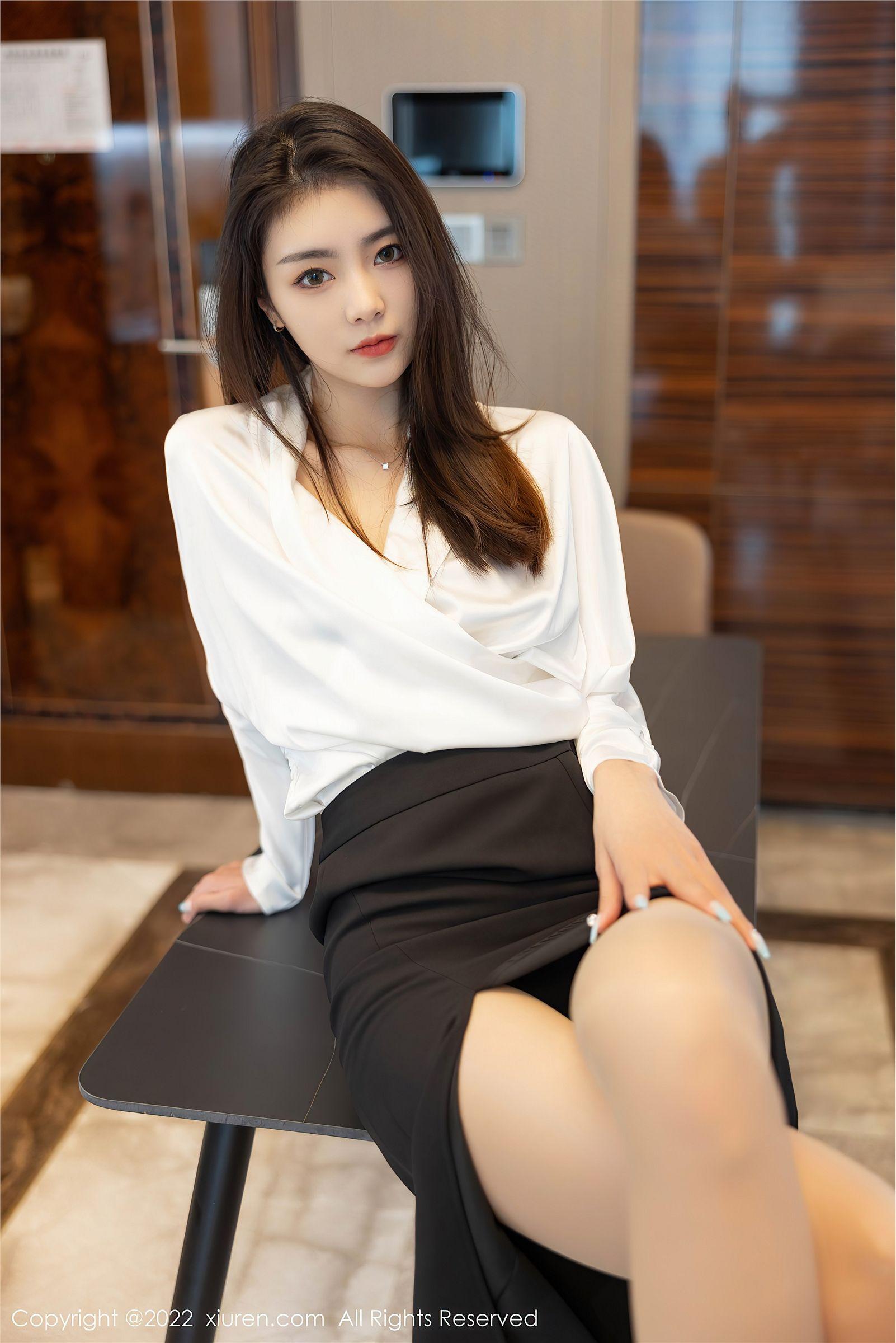 [XIUREN秀人网] 2022.04.14 NO.4869 可樂Vicky_p022