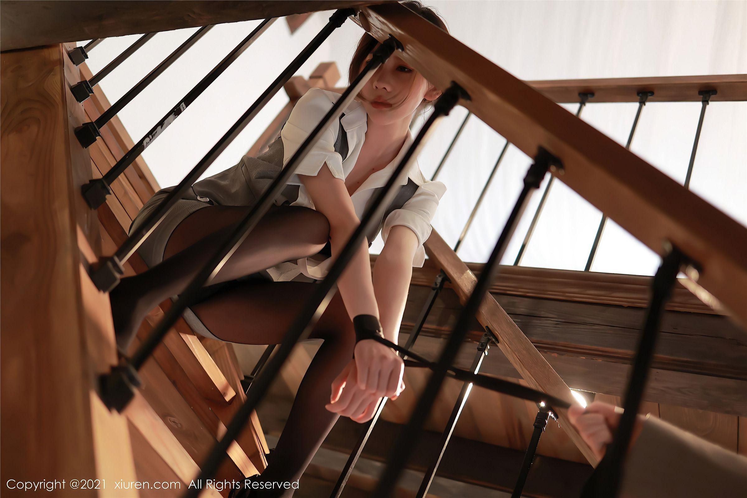 [XIUREN秀人网] 2021.04.12 NO.3291 尹甜甜_p043
