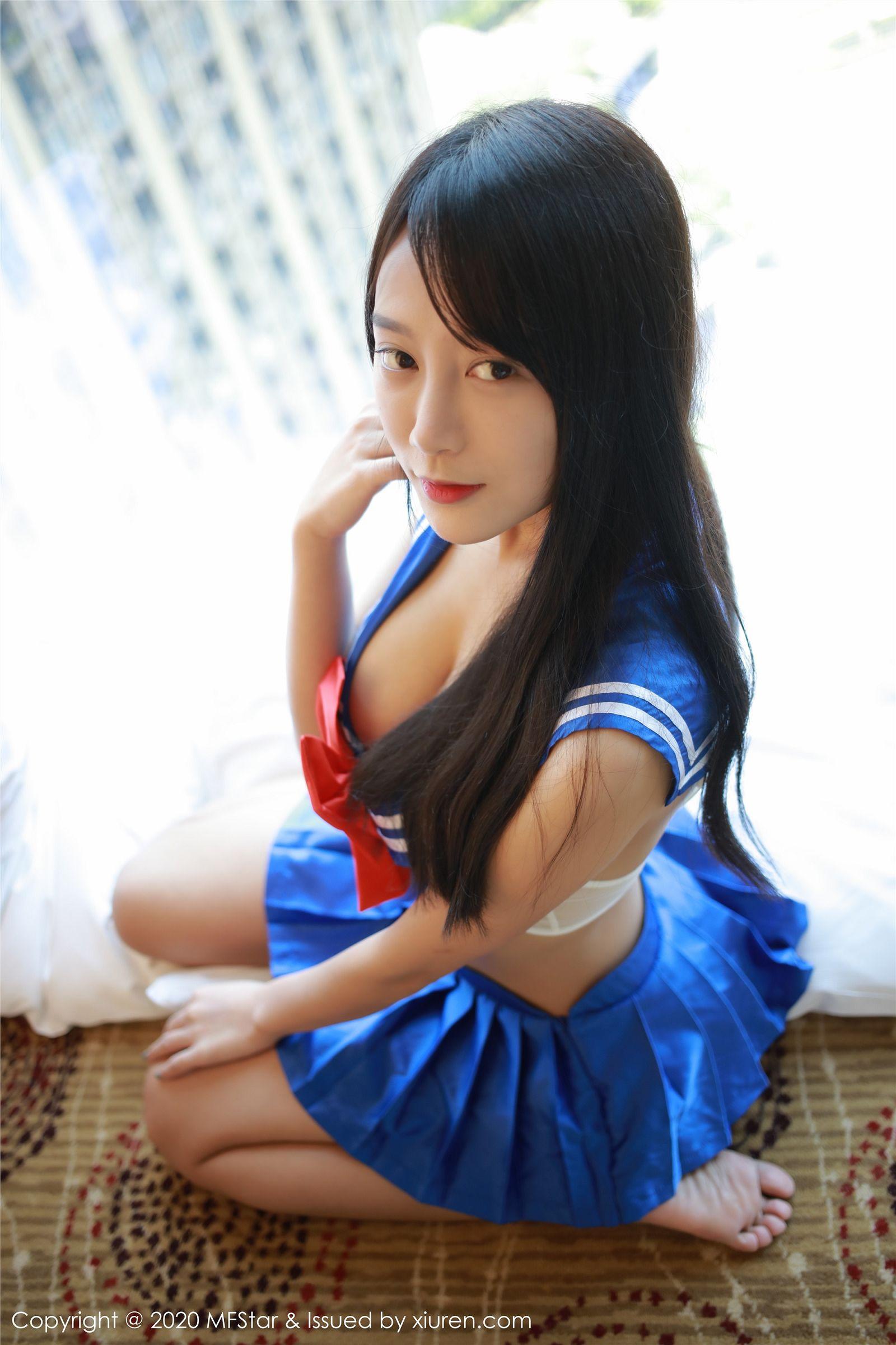 [MFStar模范学院] 2020.03.11 Vol.285 何嘉颖_p012