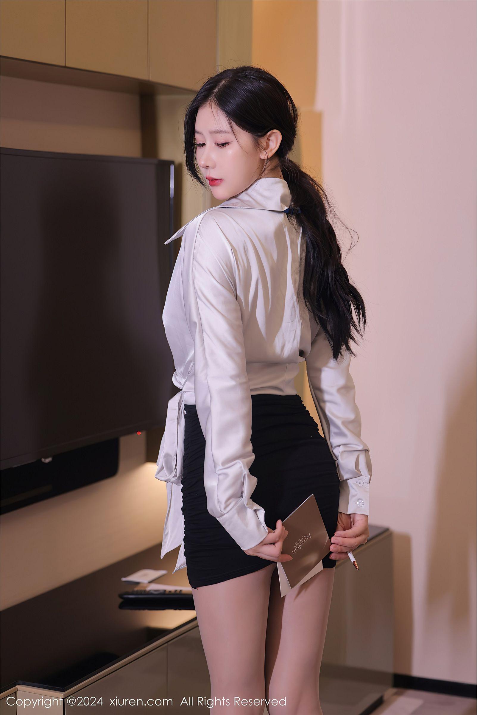 [XIUREN秀人网] 2024.01.08 NO.7926 尹甜甜_p023