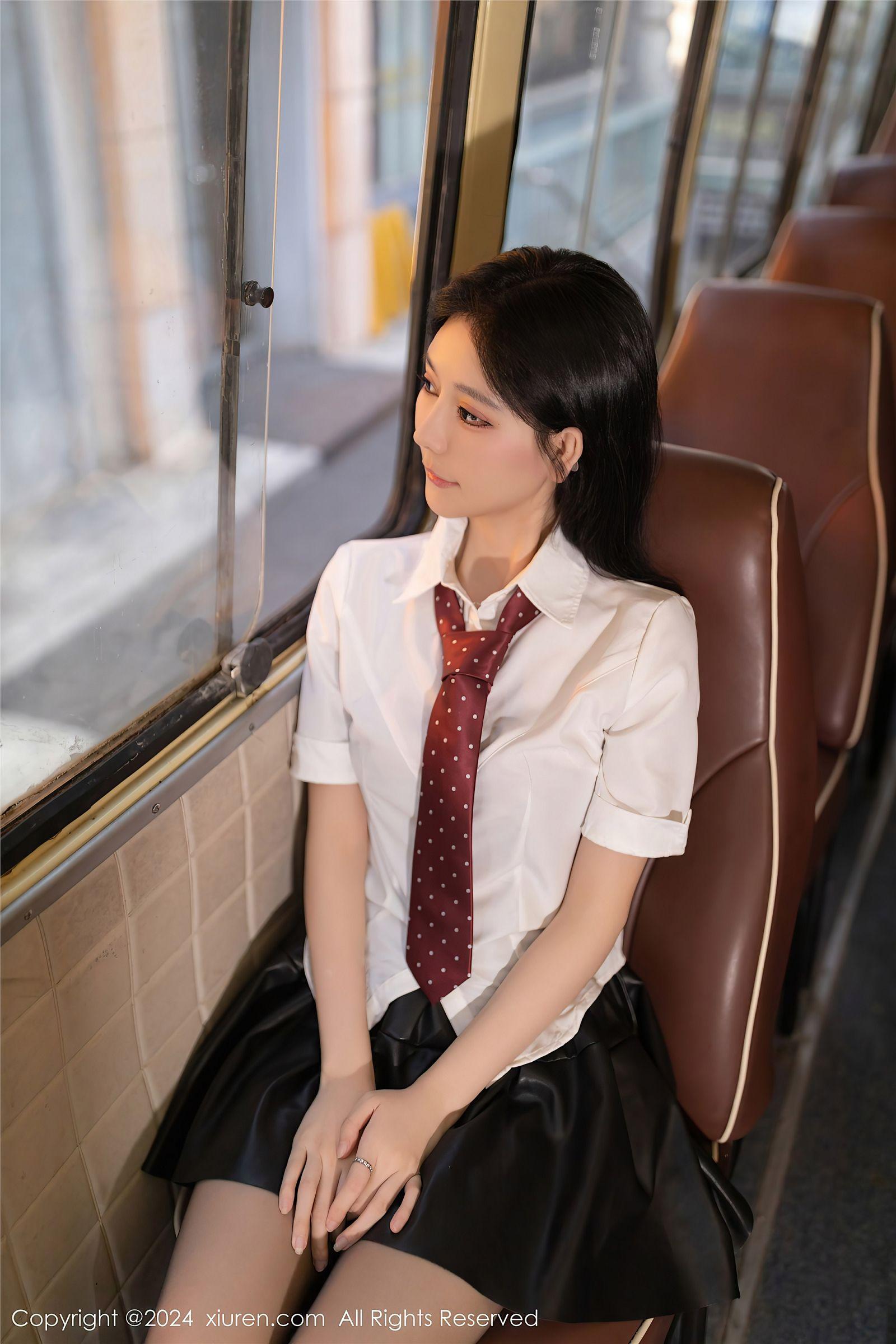 [XIUREN秀人网] 2024.01.12 NO.7957 幼幼_p056