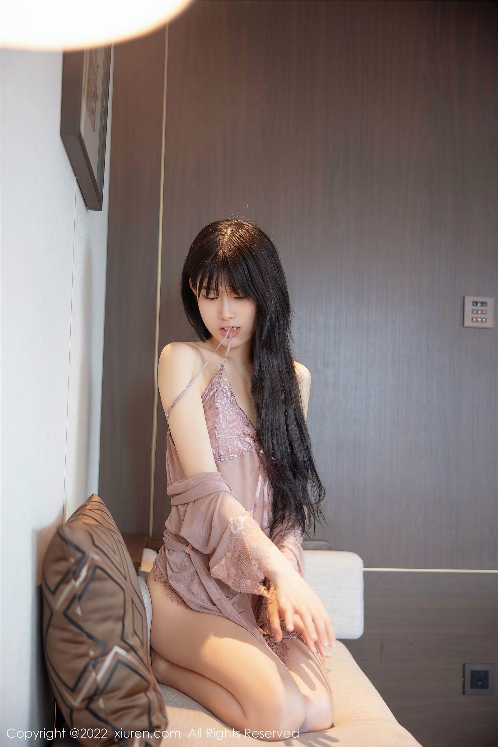 [XIUREN秀人网] 2022.08.09 NO.5408 77qiqi_p029
