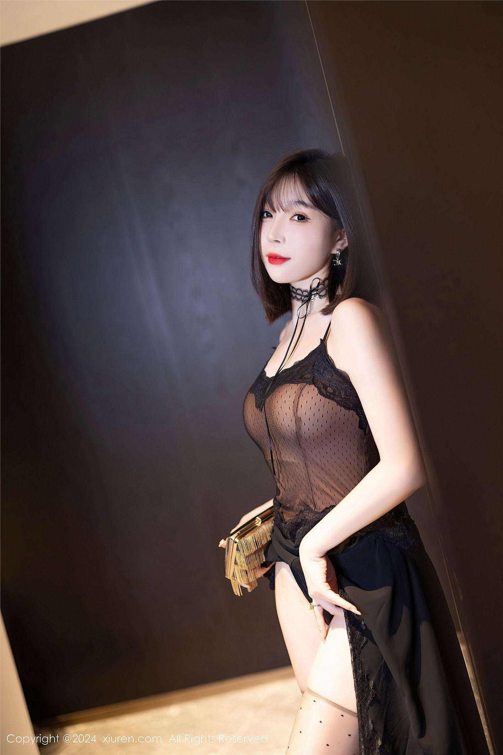 [XIUREN秀人网] 2024.10.24 NO.9339 徐莉芝Booty_p010
