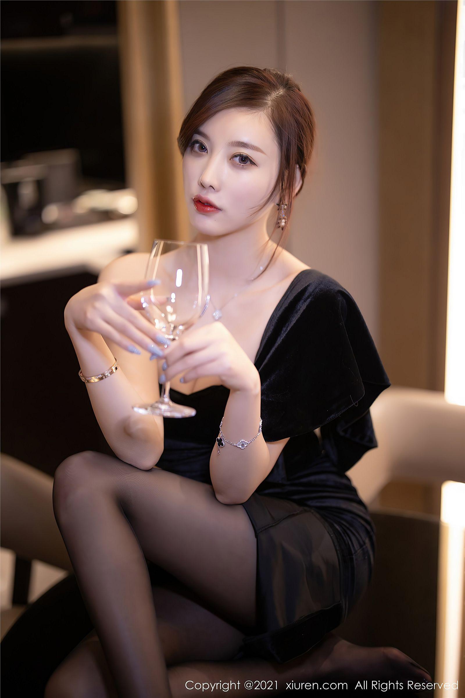 [XIUREN秀人网] 2021.03.09 NO.3184 杨晨晨sugar_p018