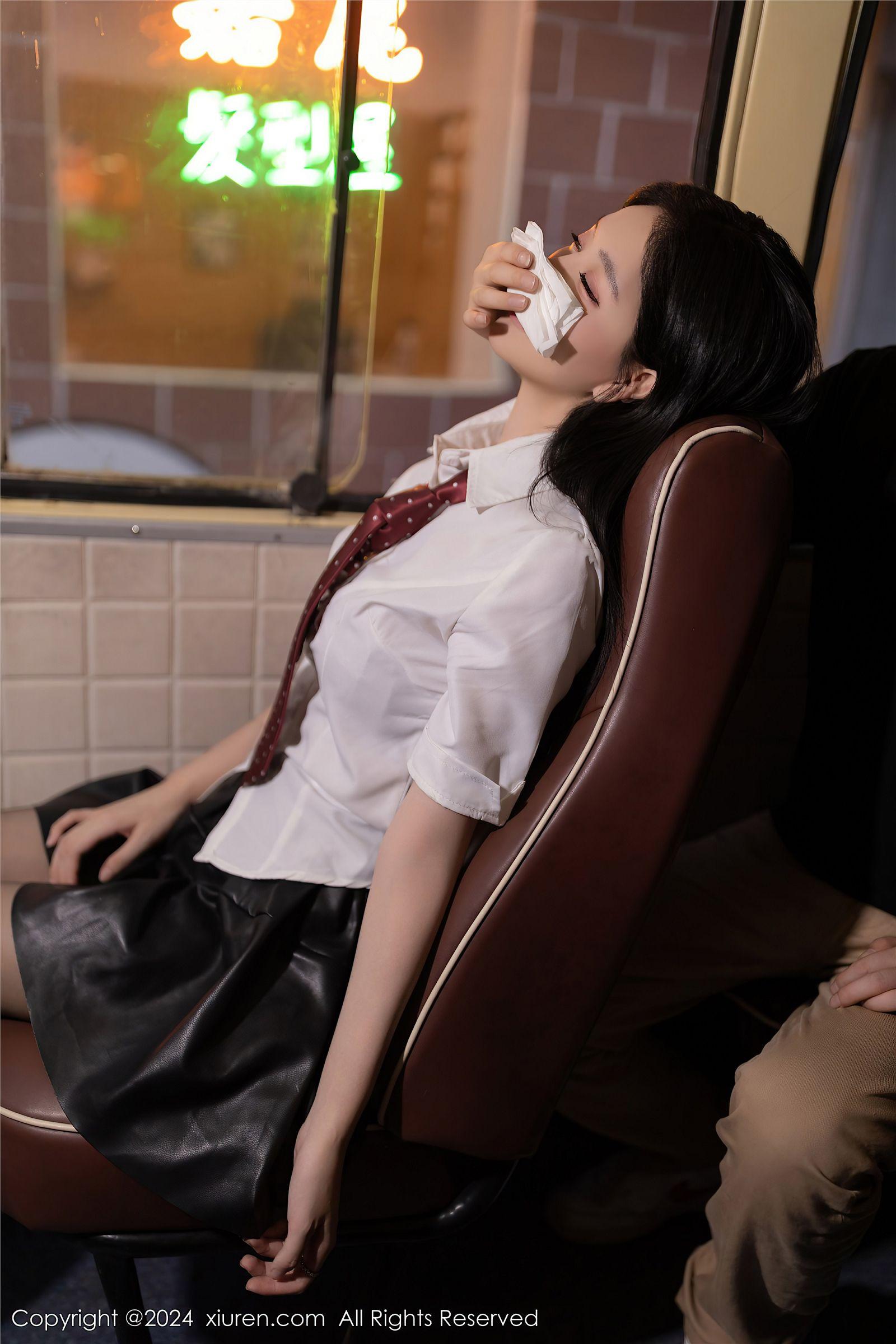 [XIUREN秀人网] 2024.01.12 NO.7957 幼幼_p005