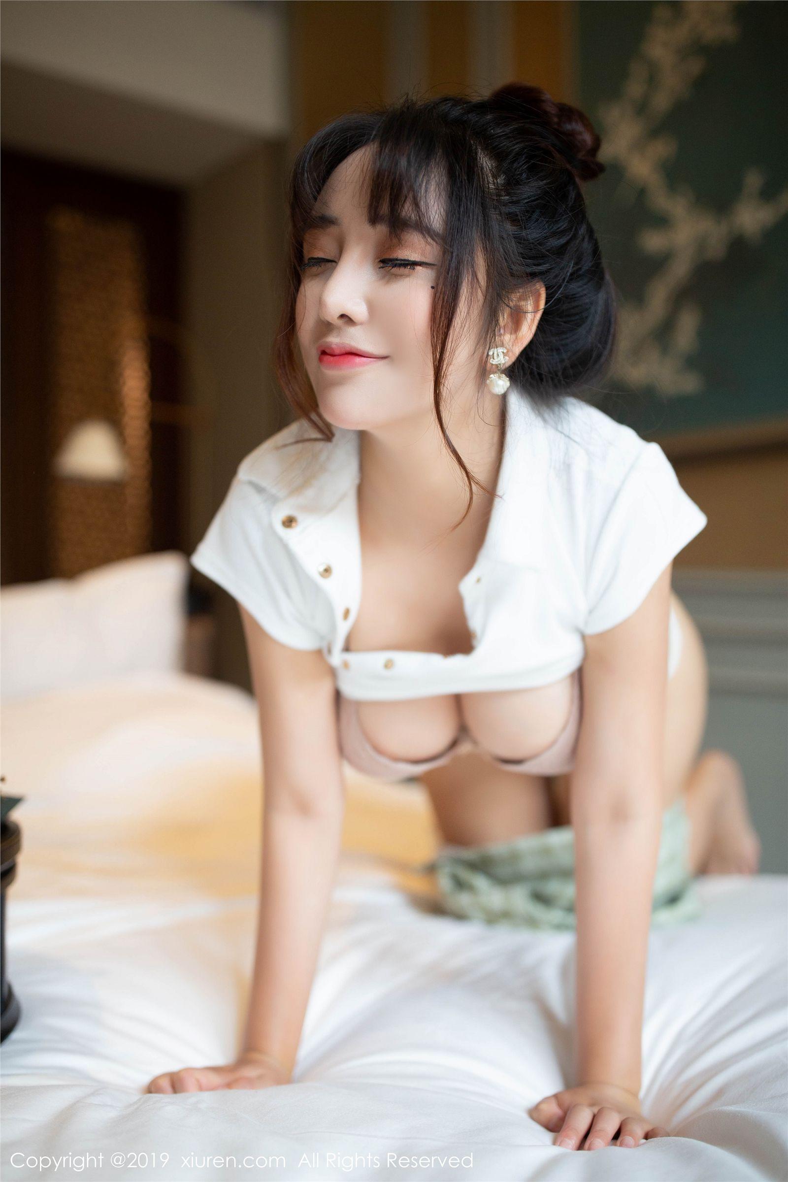[XIUREN秀人网] 2019.09.30 NO.1705 颜值清甜靓丽肌肤娇嫩胜雪 陶喜乐_lele_p021