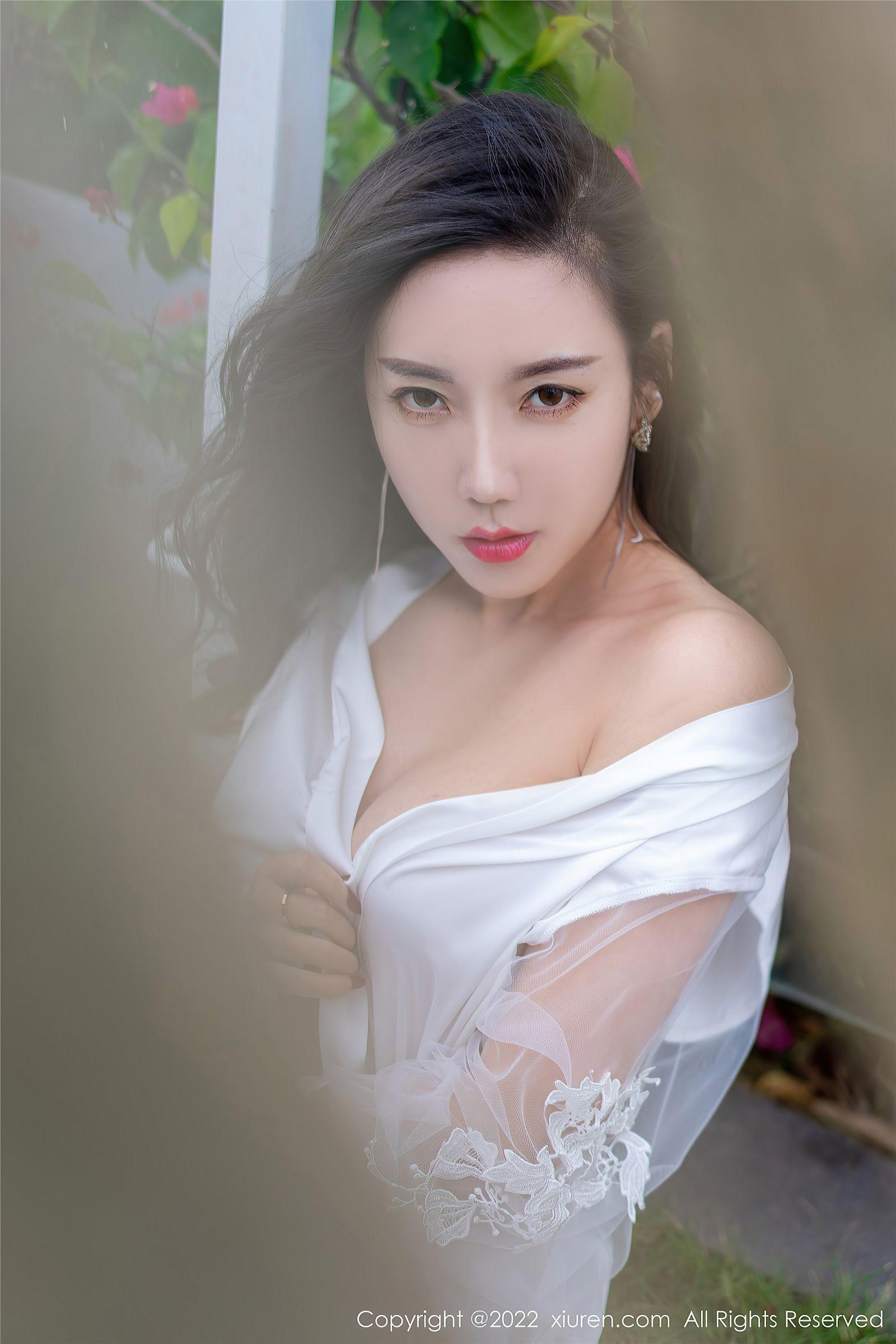 [XIUREN秀人网] 2022.01.04 NO.4420 艾静香_p012