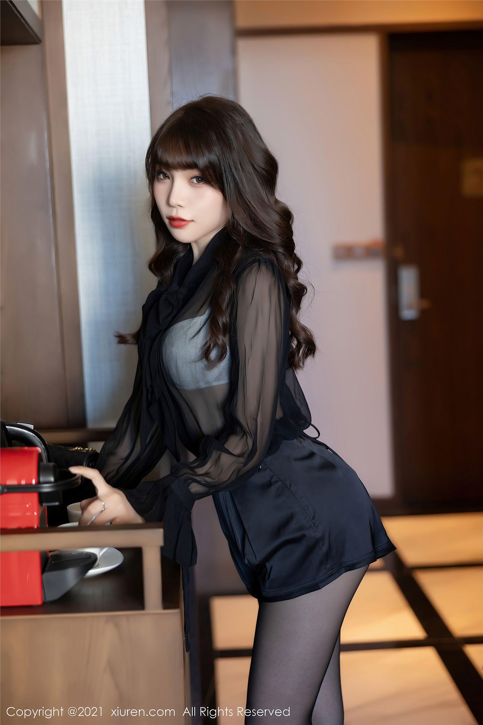 [XIUREN秀人网] 2021.10.25 NO.4114 芝芝Booty_p064