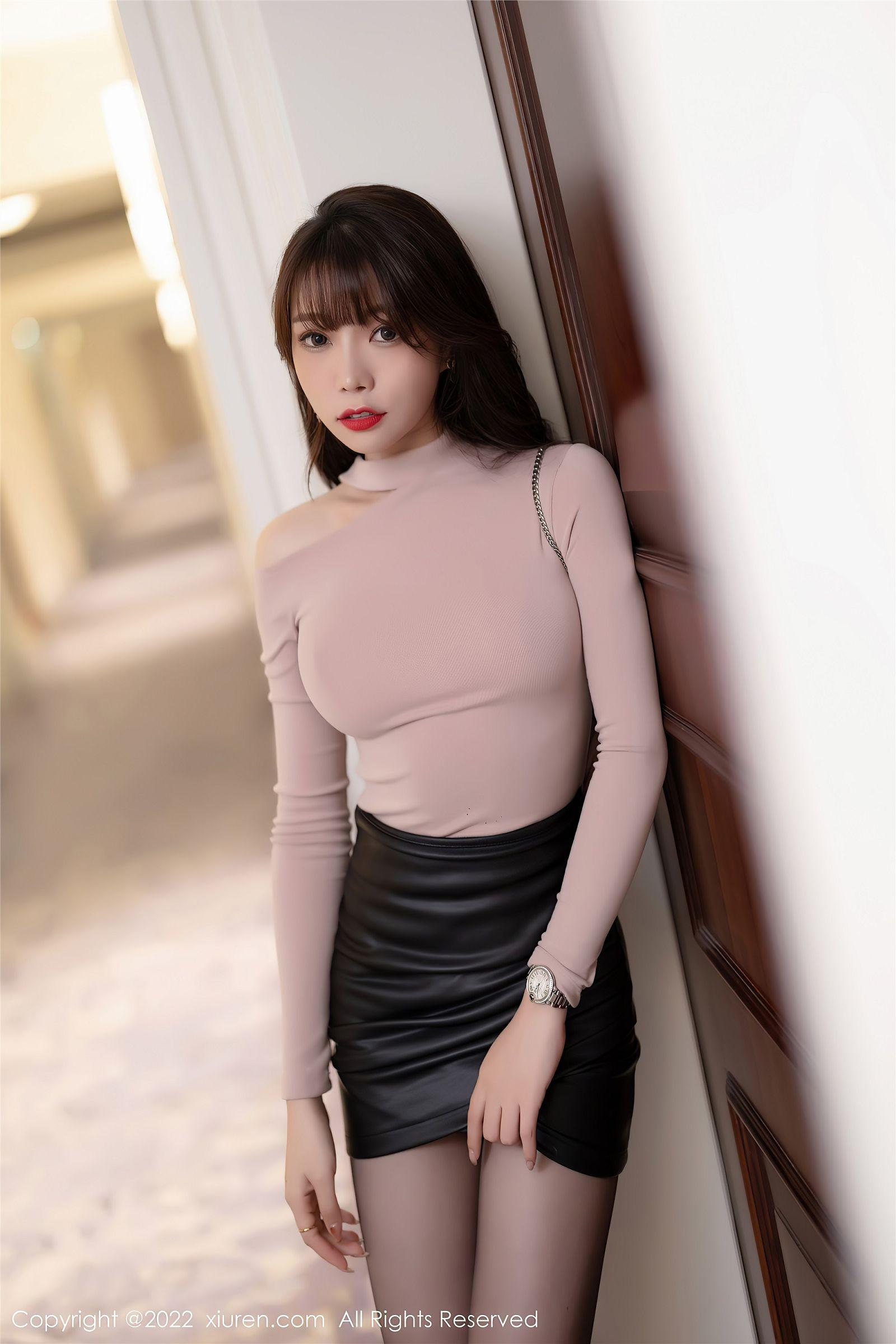 [XIUREN秀人网] 2022.02.18 NO.4606 芝芝Booty_p023
