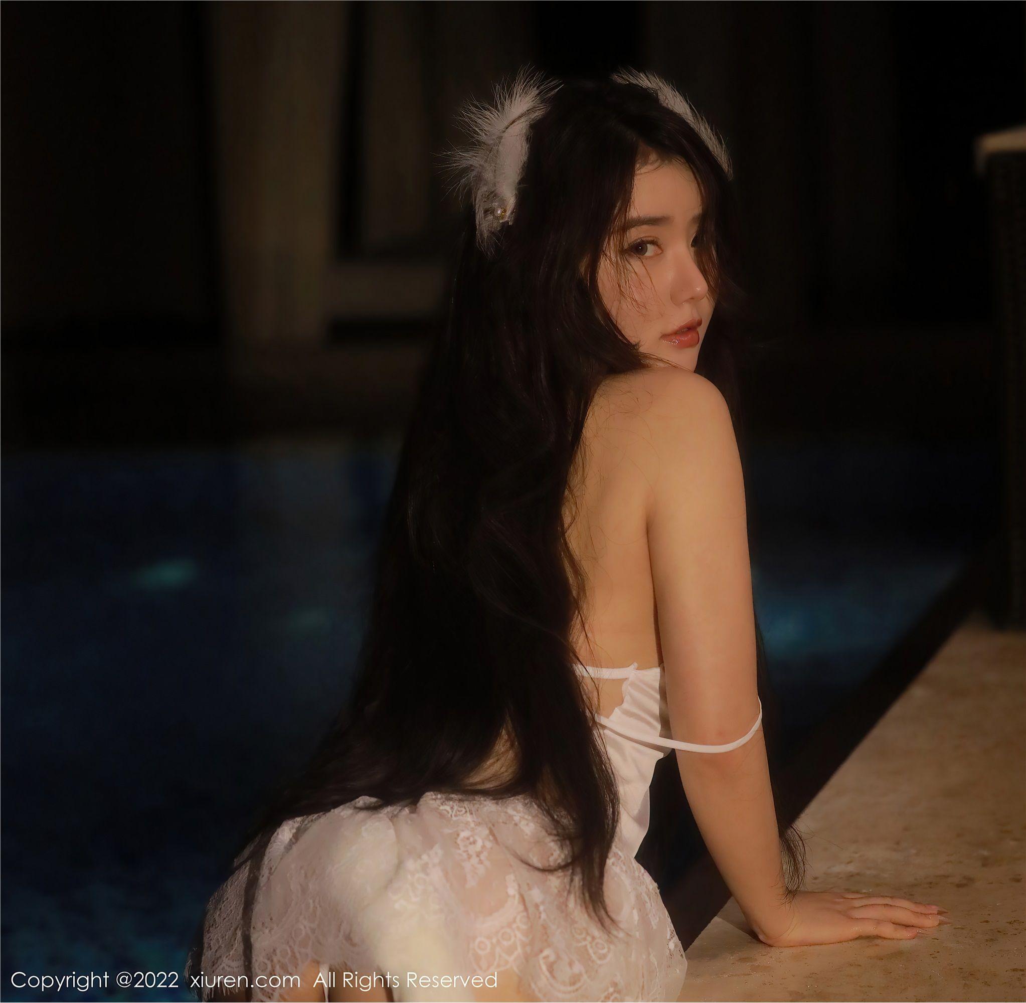 [XIUREN秀人网] 2022.01.24 NO.4504 玛鲁娜Manuela_p040