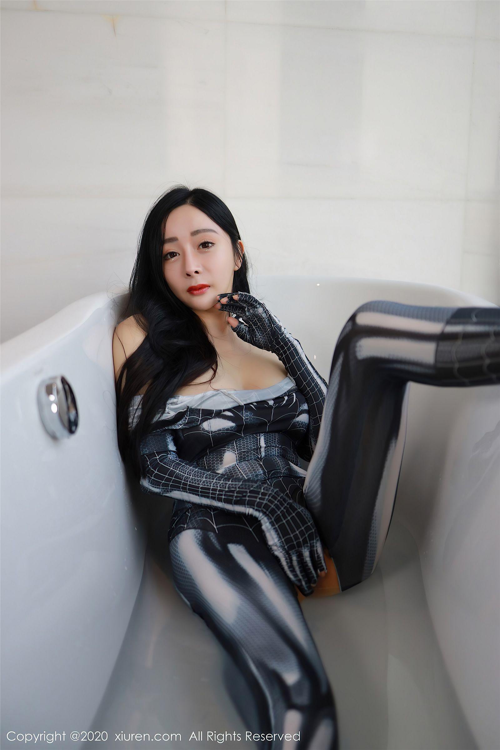 [XIUREN秀人网] 2020.12.29 NO.2951 允爾_p031