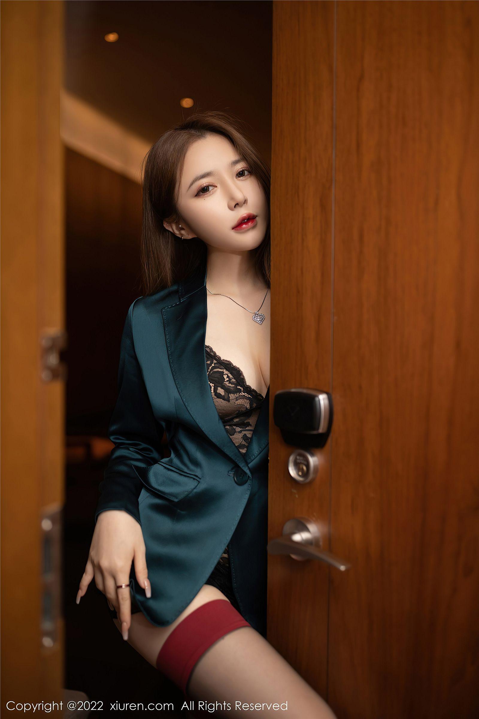 [XIUREN秀人网] 2022.01.21 NO.4497 鱼子酱Fish_p056