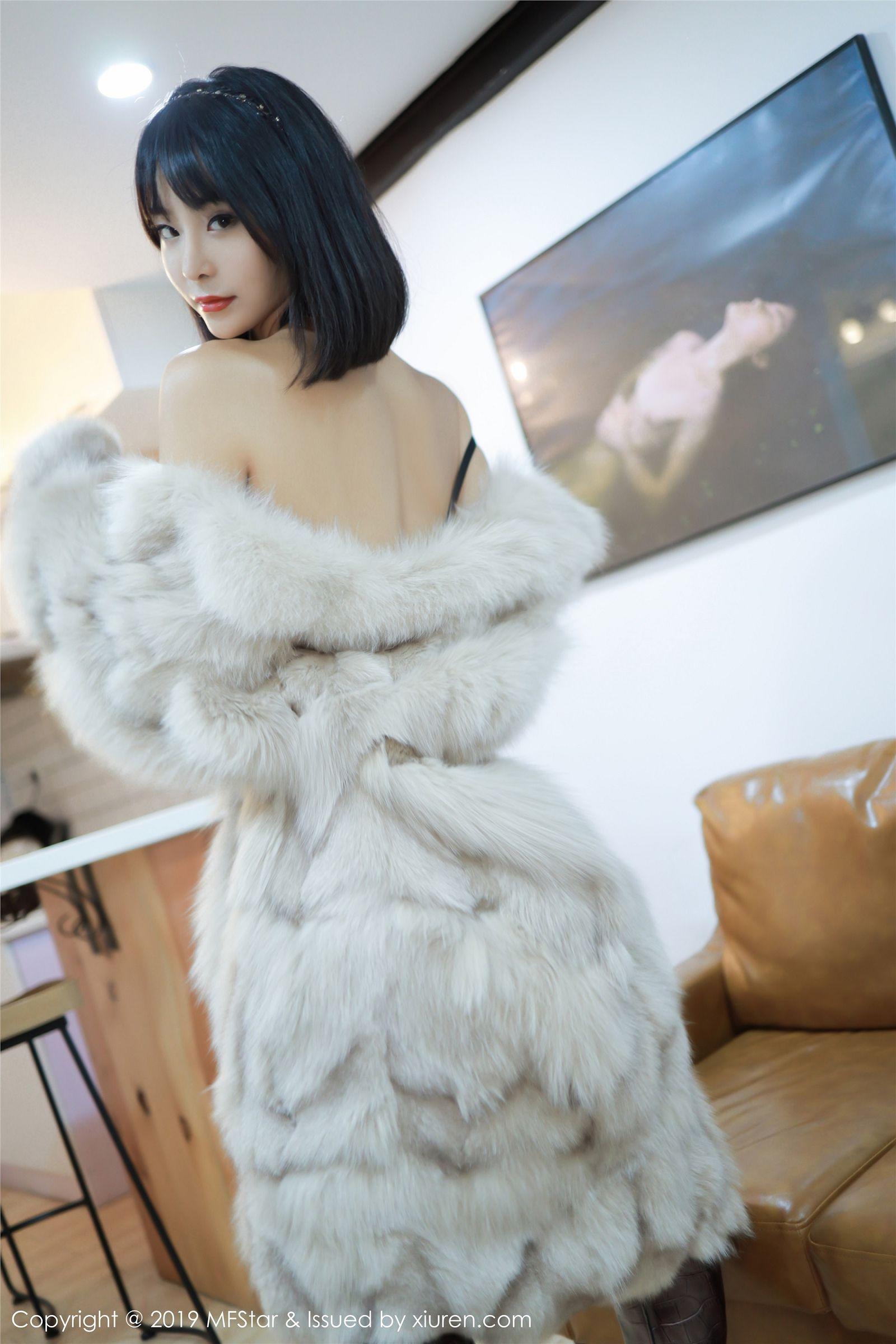 [MFStar模范学院] 2019.12.13 VOL.242 蓝夏Akasha_p047