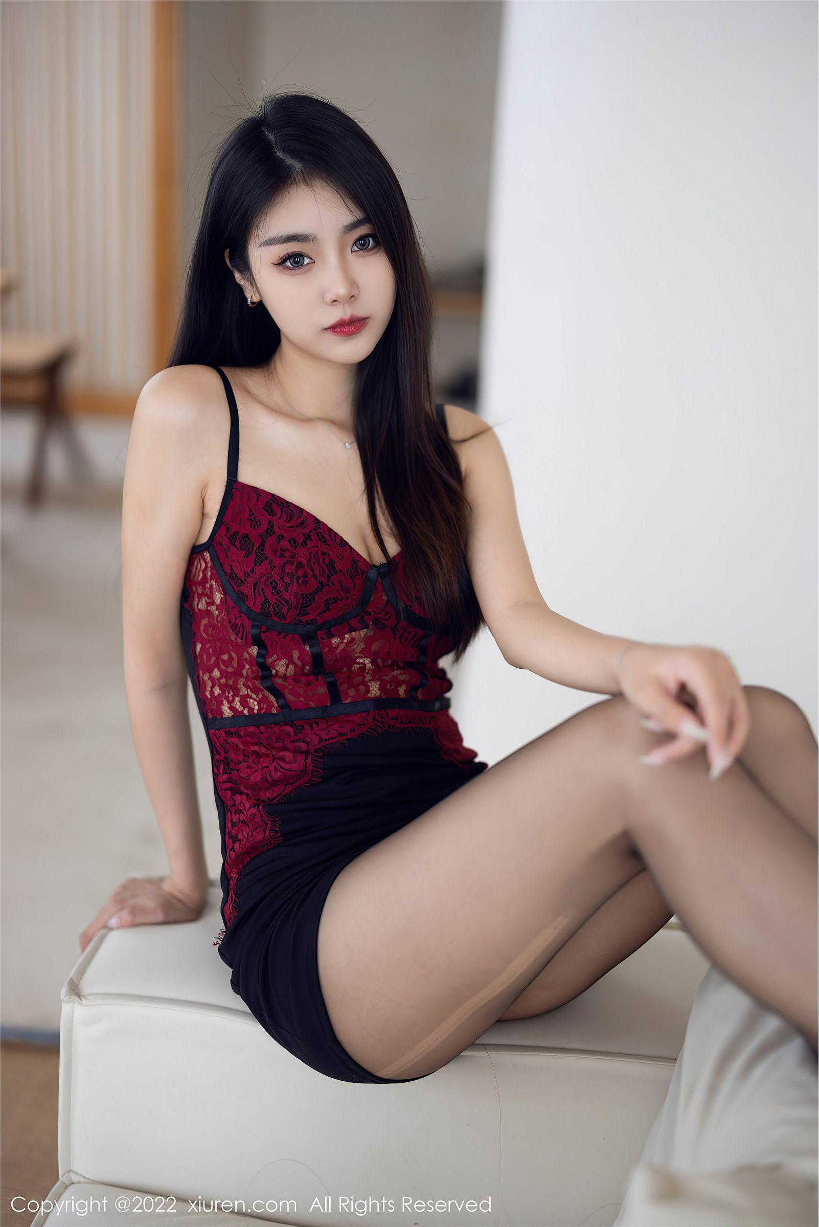 [XIUREN秀人网] 2022.10.27 NO.5769 可樂Vicky_p048