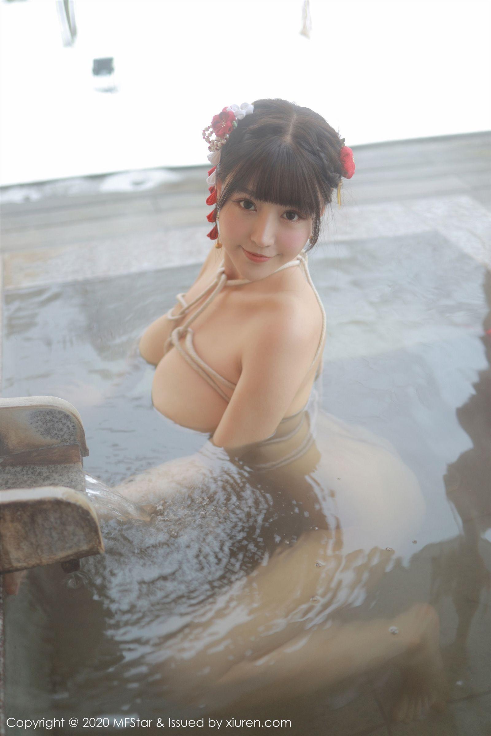 [MFStar模范学院] 2020.01.03 Vol.249 朱可_儿Flower_p038