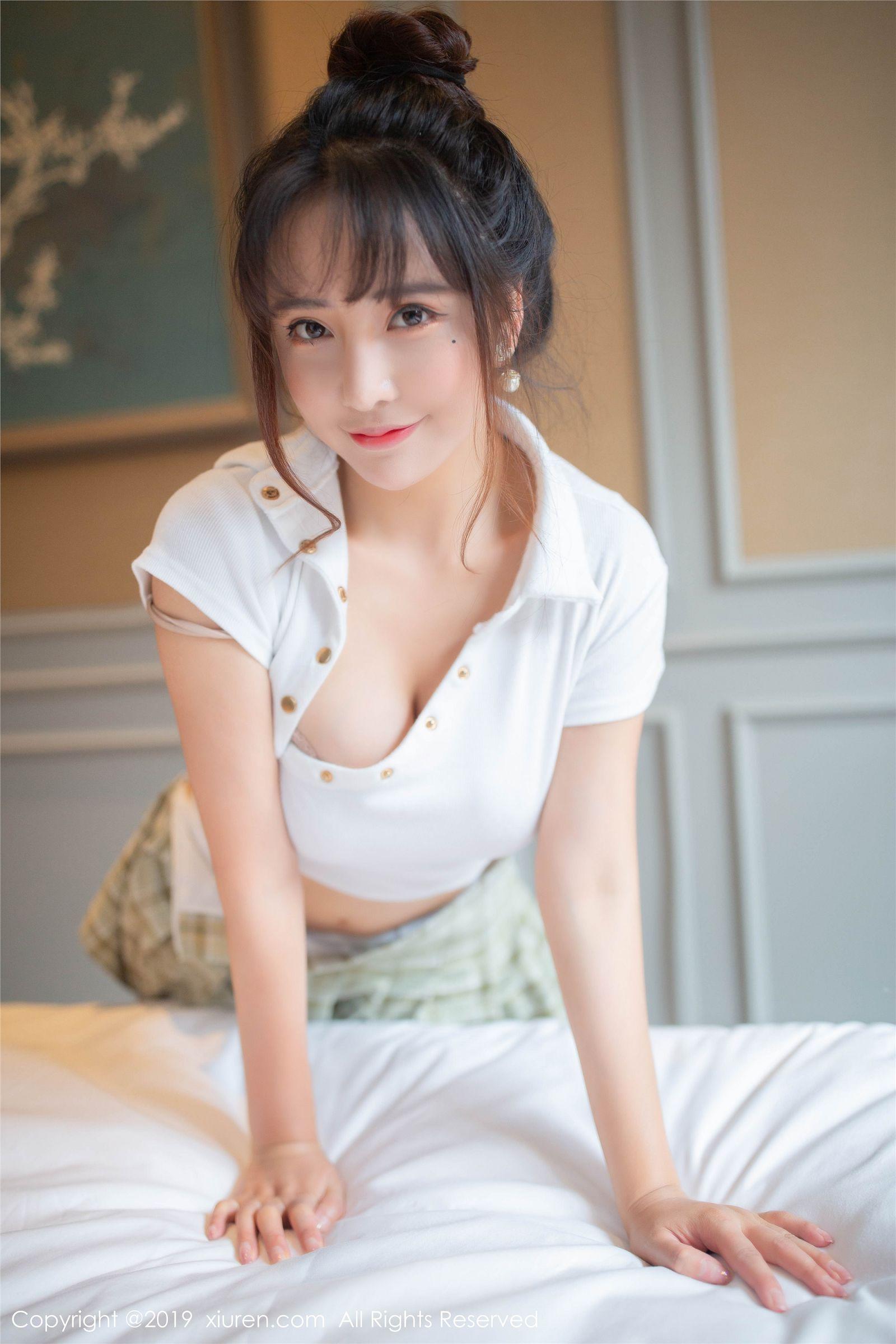[XIUREN秀人网] 2019.09.30 NO.1705 颜值清甜靓丽肌肤娇嫩胜雪 陶喜乐_lele_p004