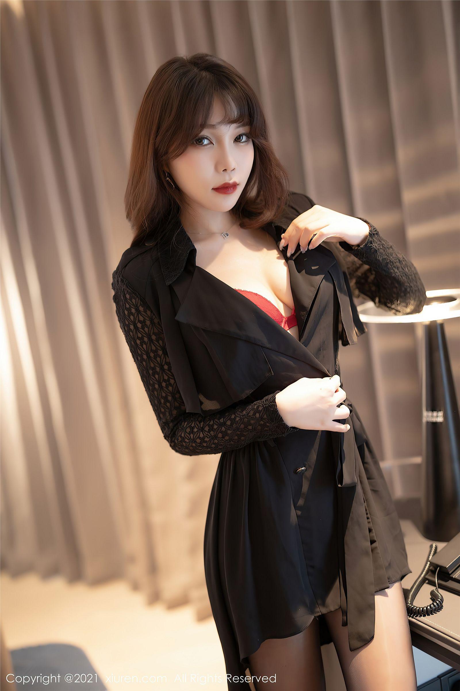 [XIUREN秀人网] 2021.06.28 NO.3595 芝芝Booty_p004