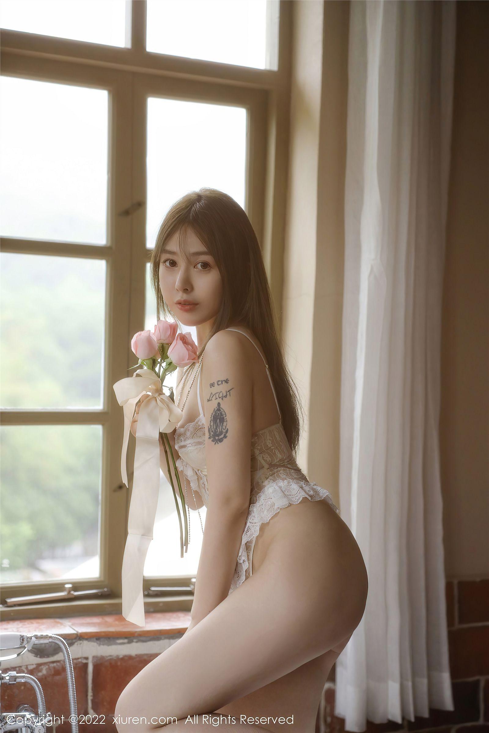 [XIUREN秀人网] 2022.06.22 NO.5175 Evelyn艾莉_p041