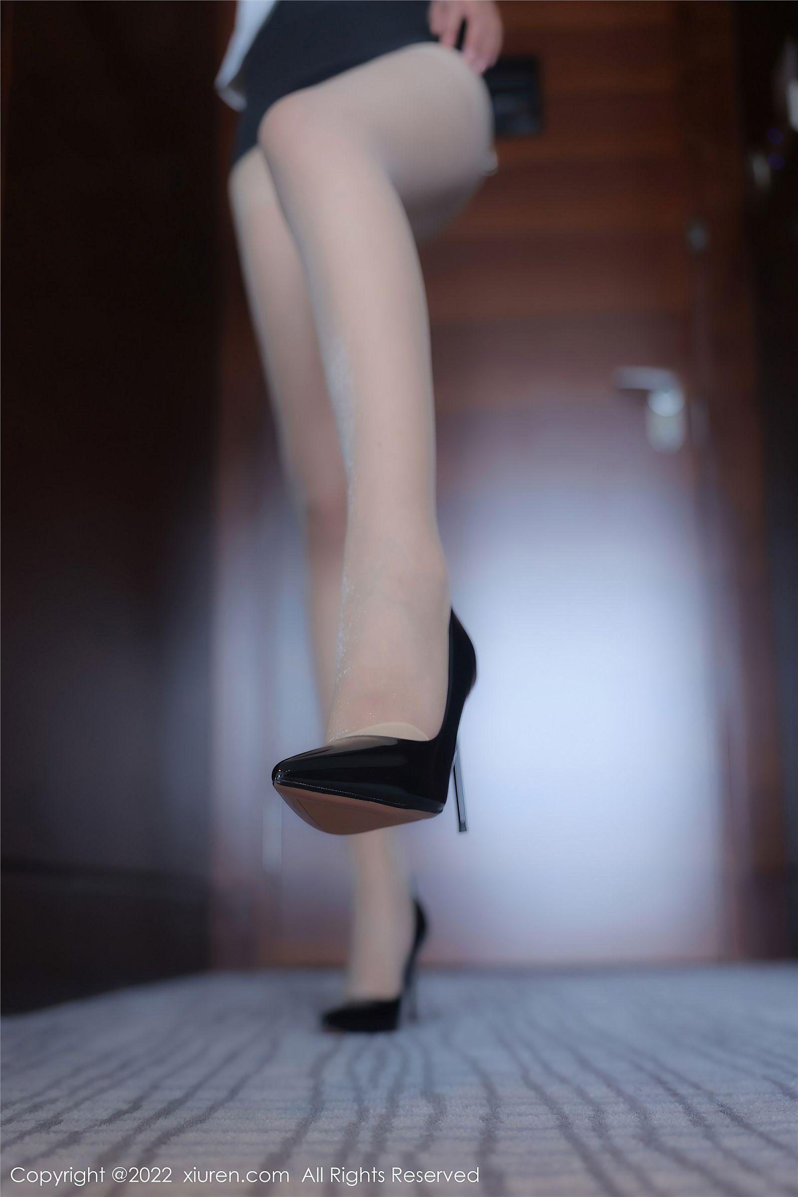 [XIUREN秀人网] 2022.08.15 NO.5437 宋愉愉_p016