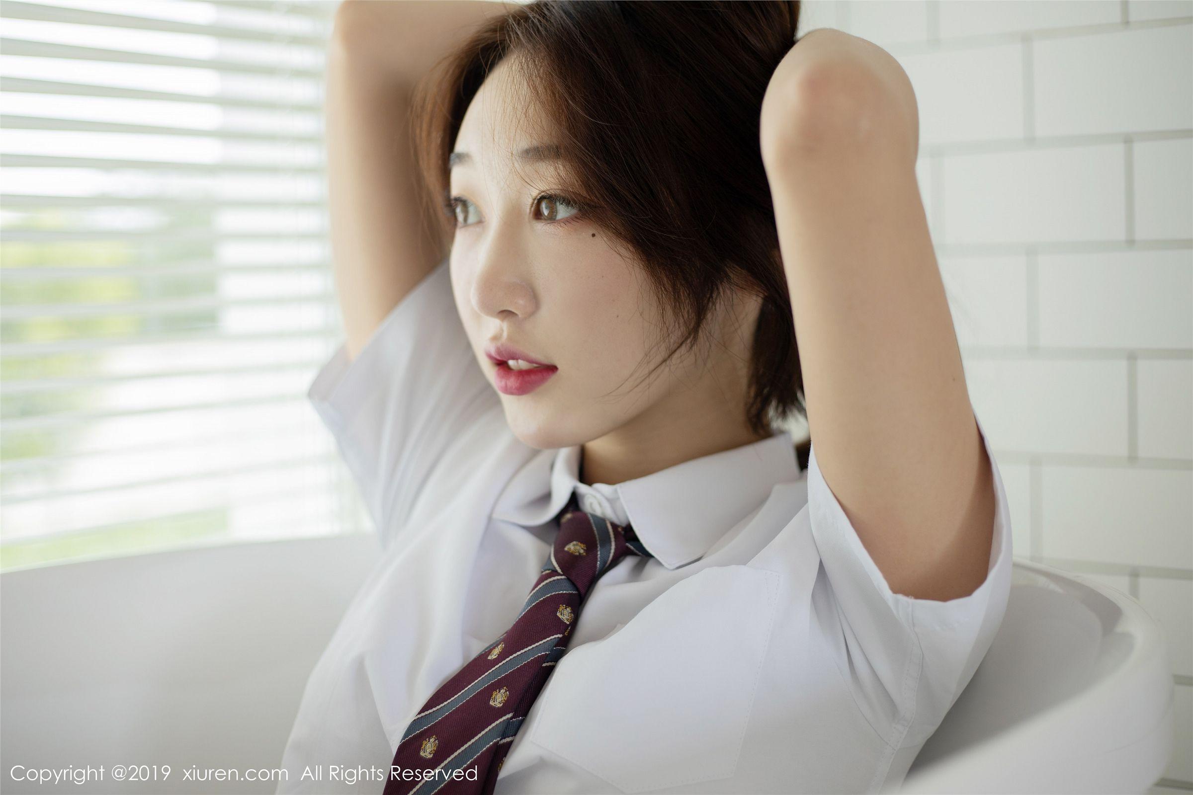 [XIUREN秀人网] 2019.10.15 NO.1729 小九月_p002