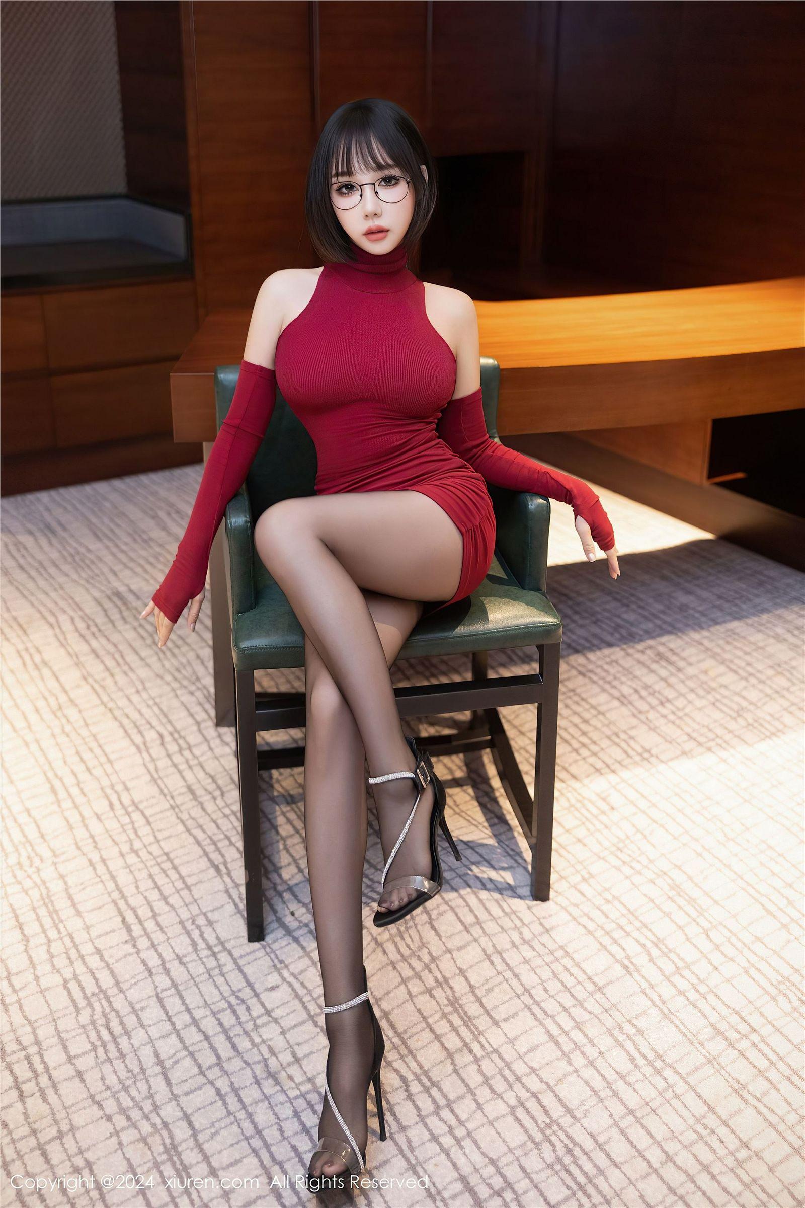 [XIUREN秀人网] 2024.09.02 NO.9096 波巧酱_p012