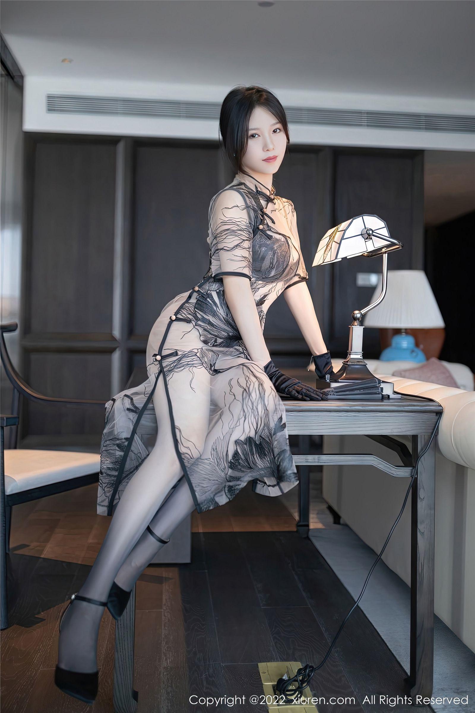 [XIUREN秀人网] 2022.11.09 NO.5830 利世_p002