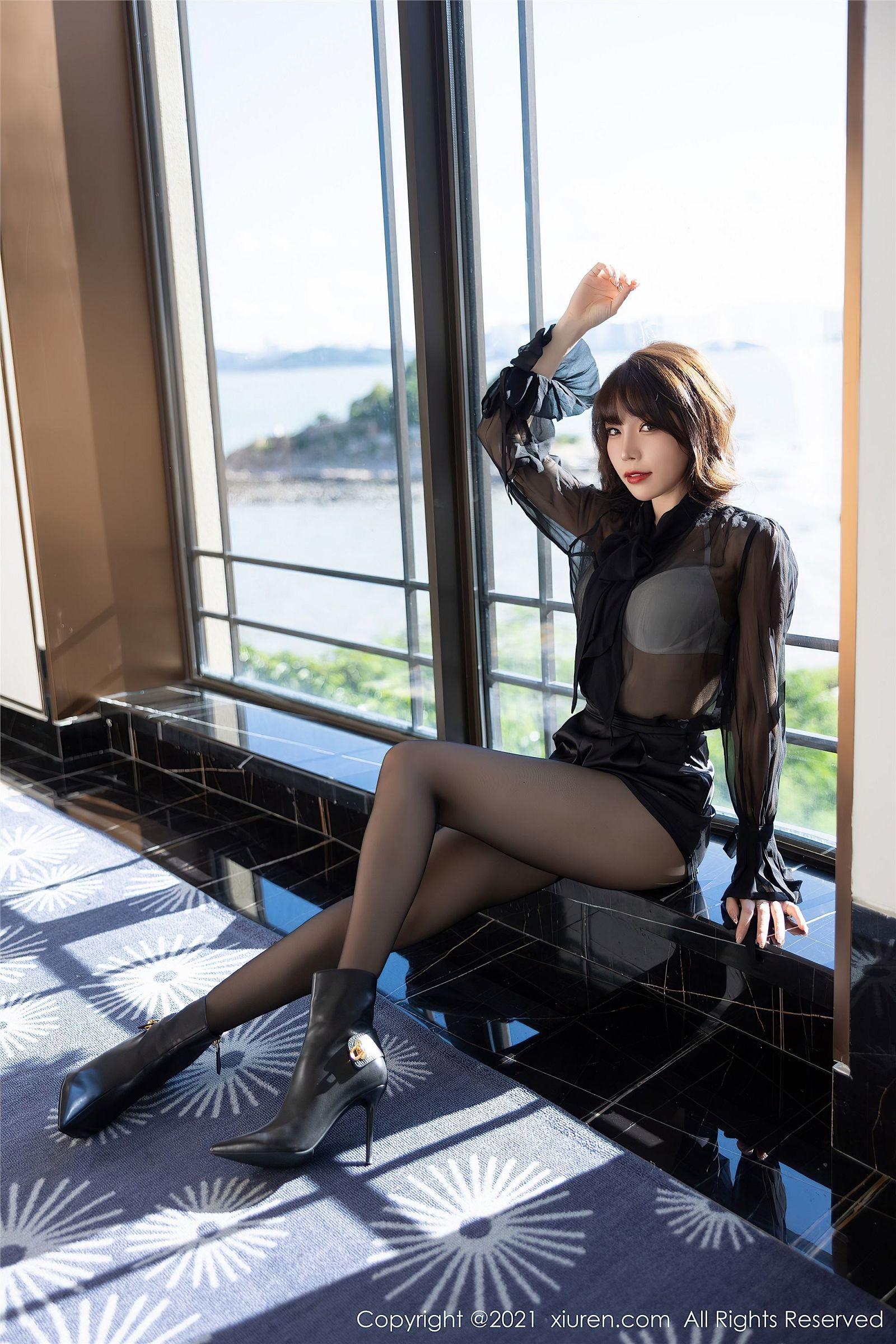 [XIUREN秀人网] 2021.10.25 NO.4114 芝芝Booty_p097