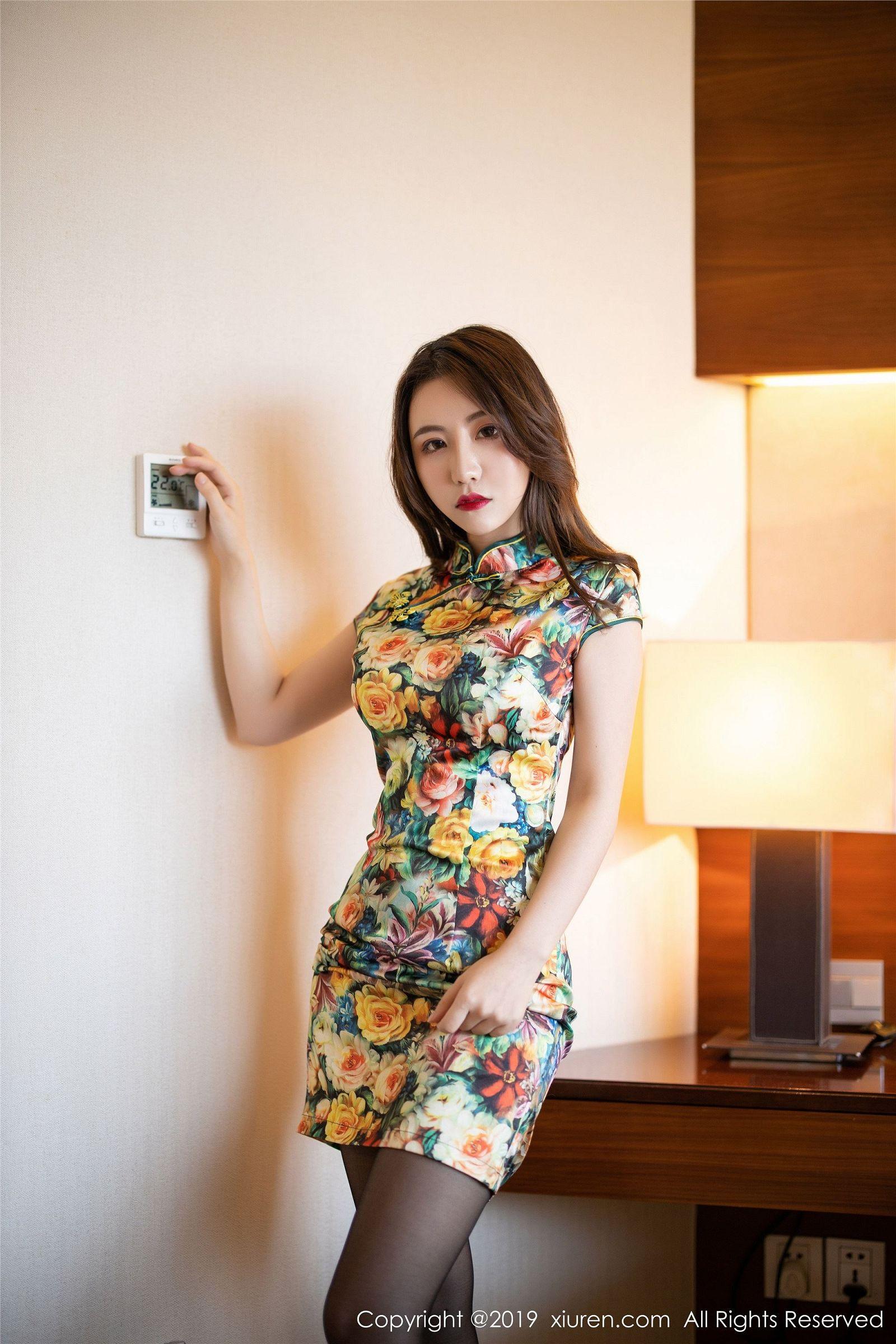 [XIUREN秀人网] 2019.10.14 NO.1727 绯月樱-Cherry_p004