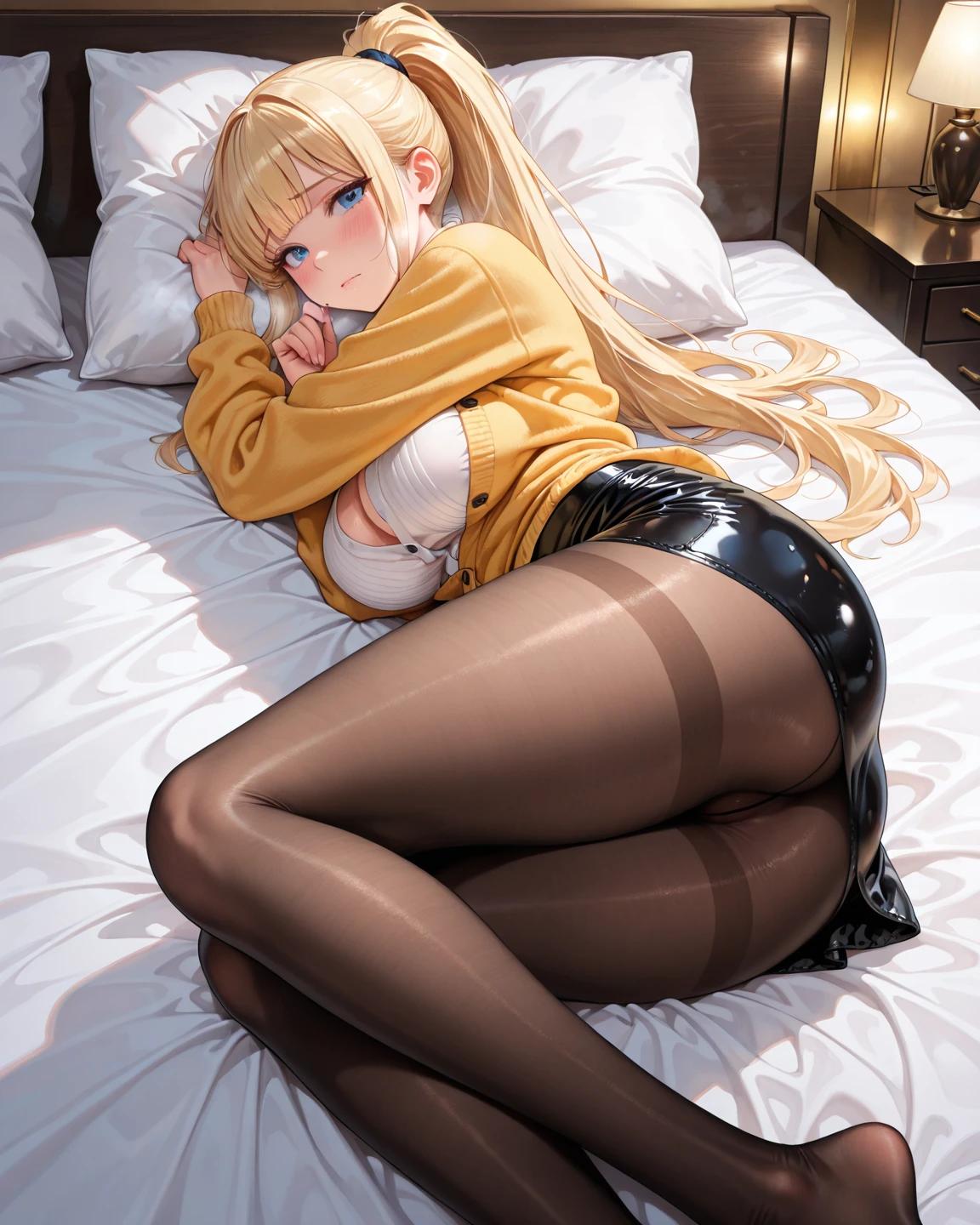 suit_love_OL82_130350476_p2
