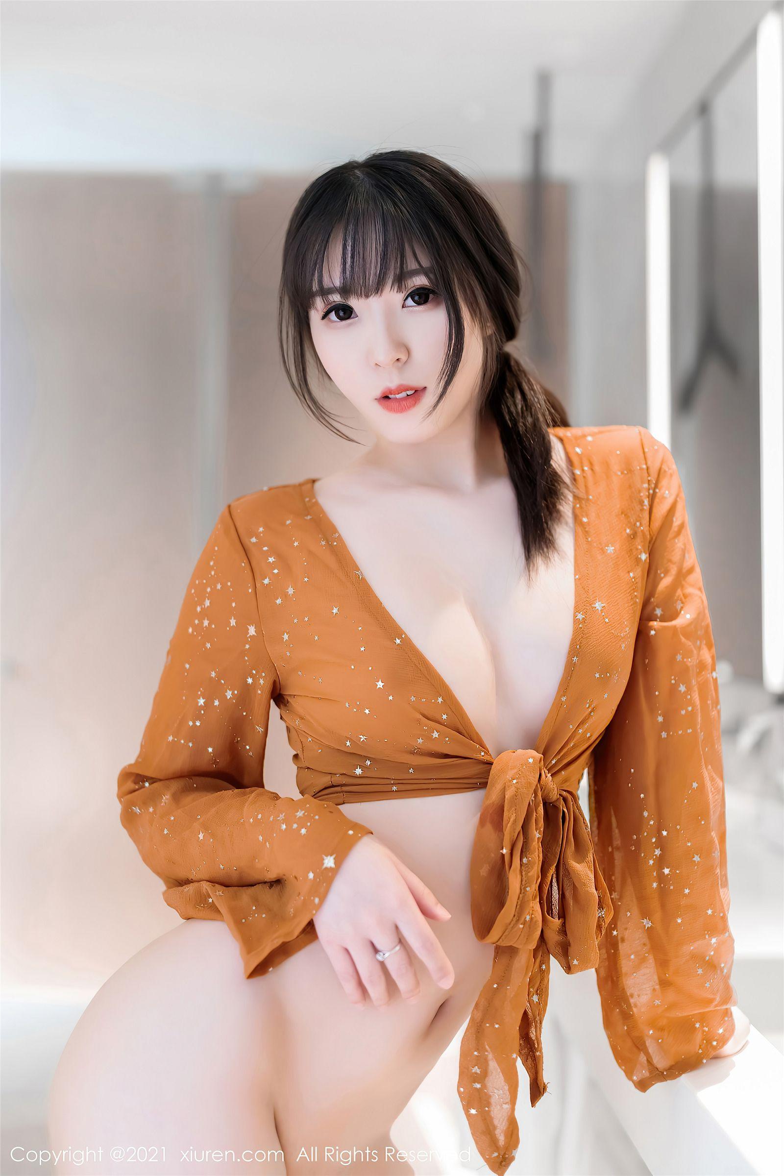 [XIUREN秀人网] 2021.09.29 NO.4015 小波多_p019
