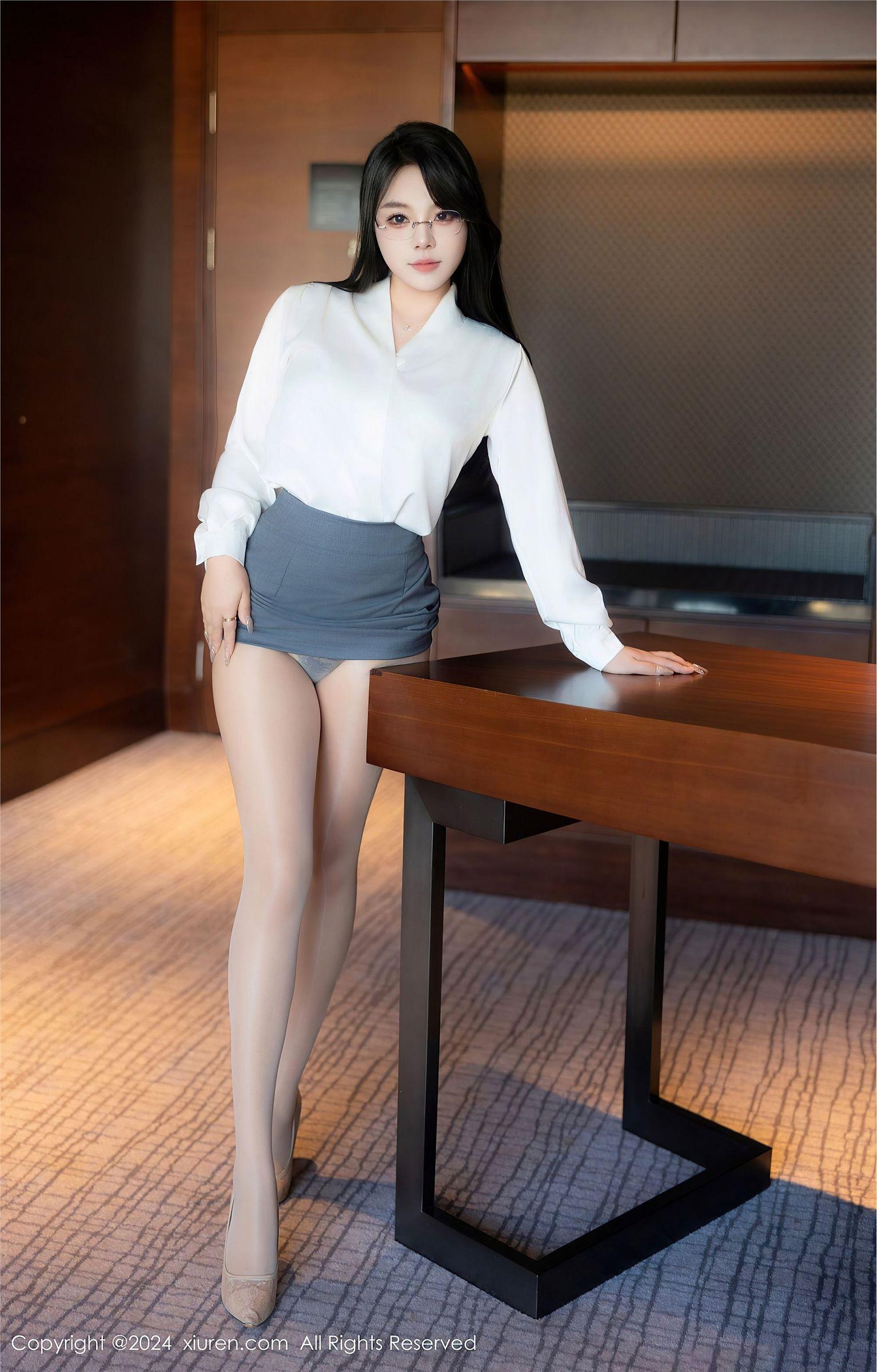 [XIUREN秀人网] 2024.08.09 NO.8989 麦田_p005