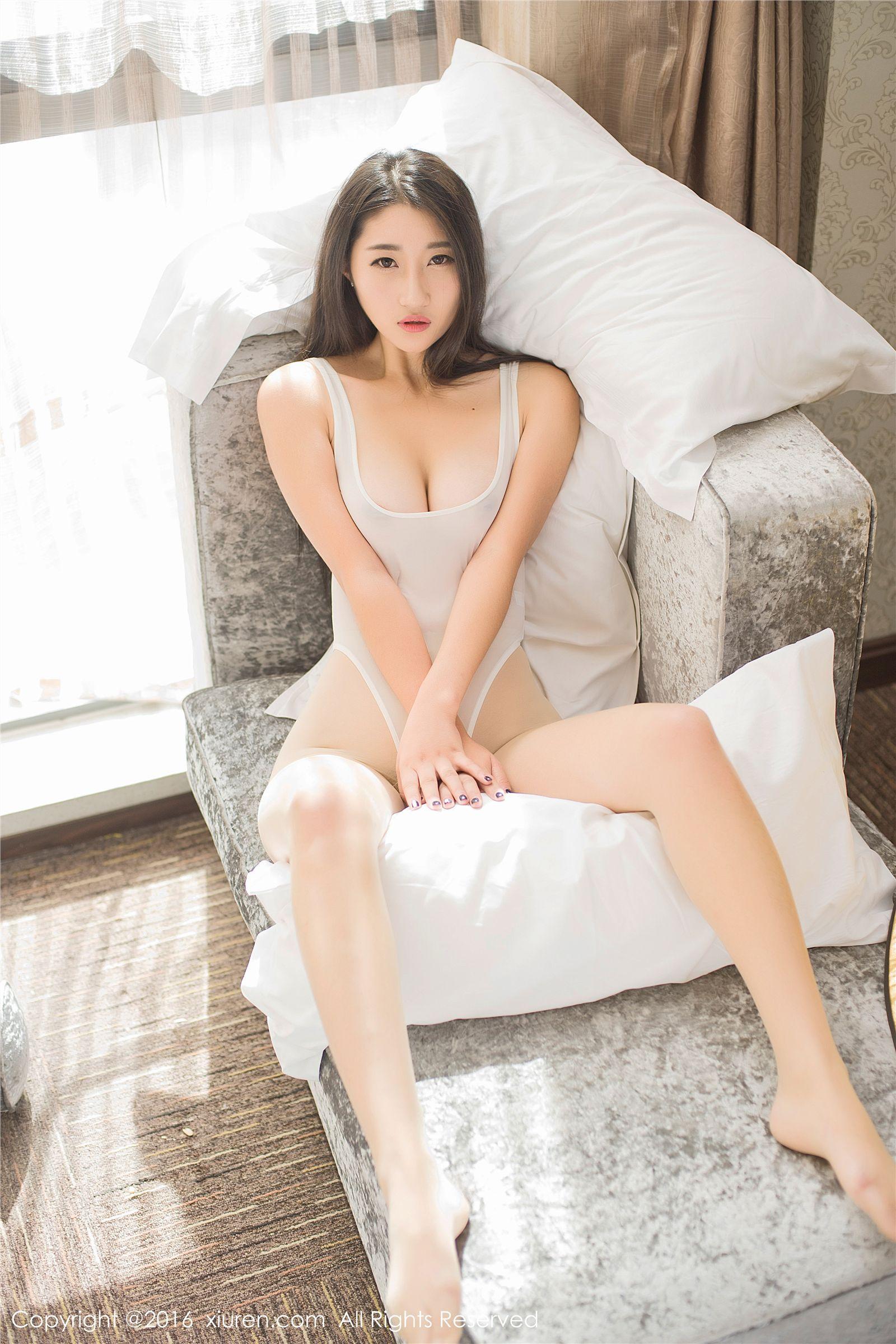 [秀人XIUREN] 2016.12.13 NO.658 虞姬儿_p035