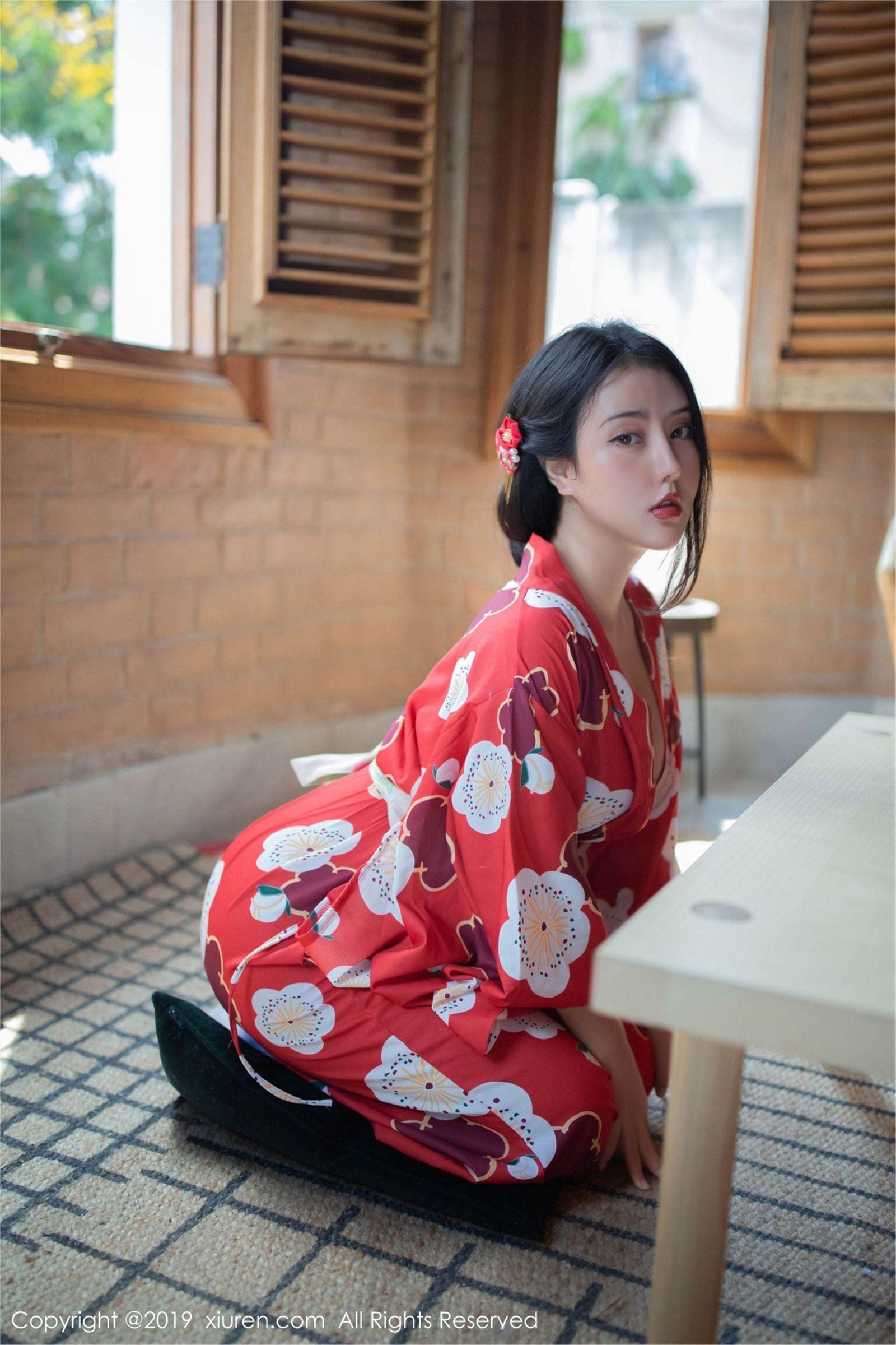 [XIUREN秀人网] 2019.06.11 NO.1492 美臀女神 Manuela玛鲁娜_p052