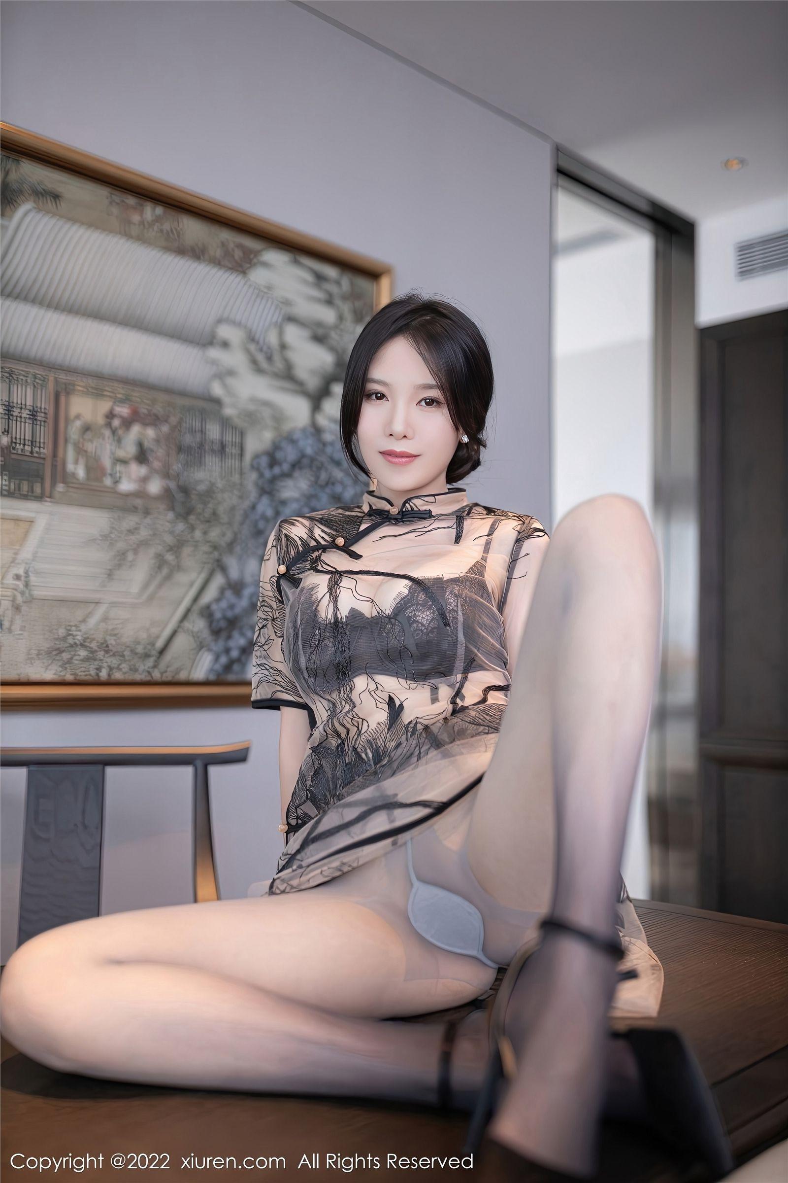 [XIUREN秀人网] 2022.11.09 NO.5830 利世_p011