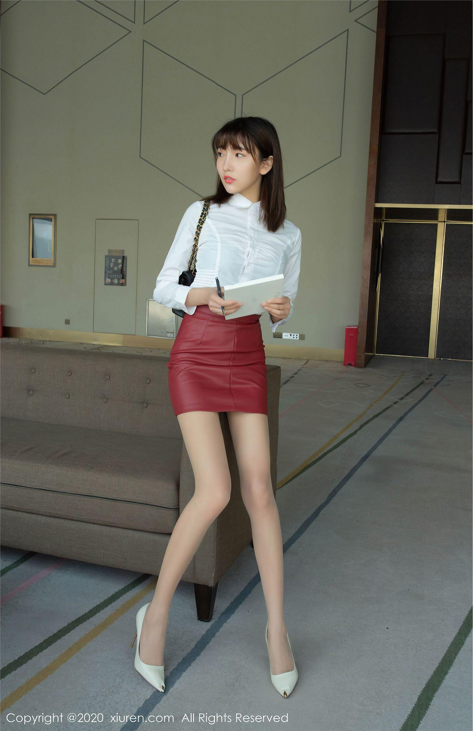[XIUREN秀人网] 2020.07.31 NO.2393 陆萱萱_p008