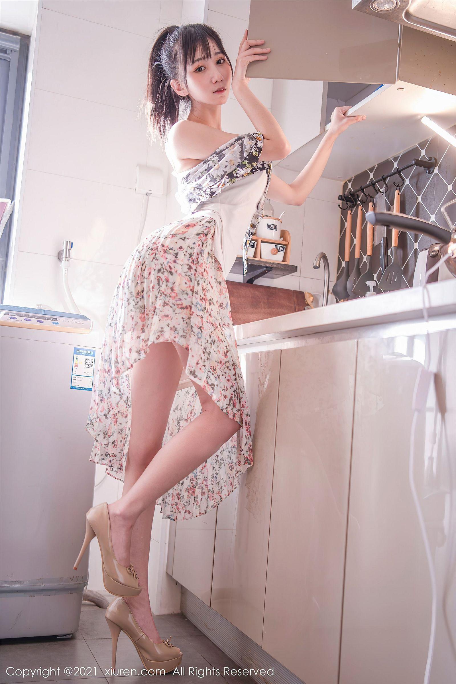 [XIUREN秀人网] 2021.07.26 NO.3711 小果冻儿_p002