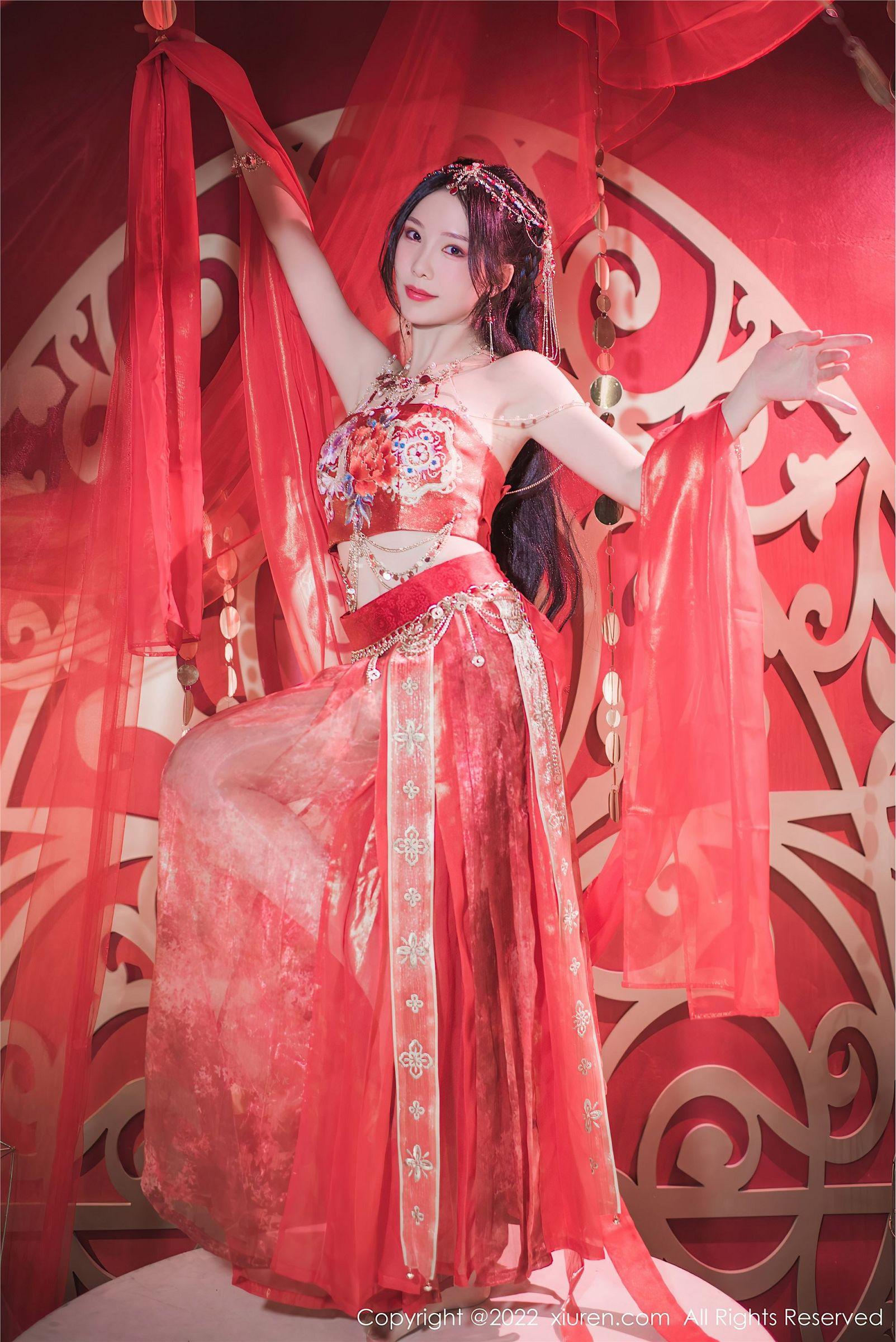 [XIUREN秀人网] 2022.10.12 NO.5699 利世_p032