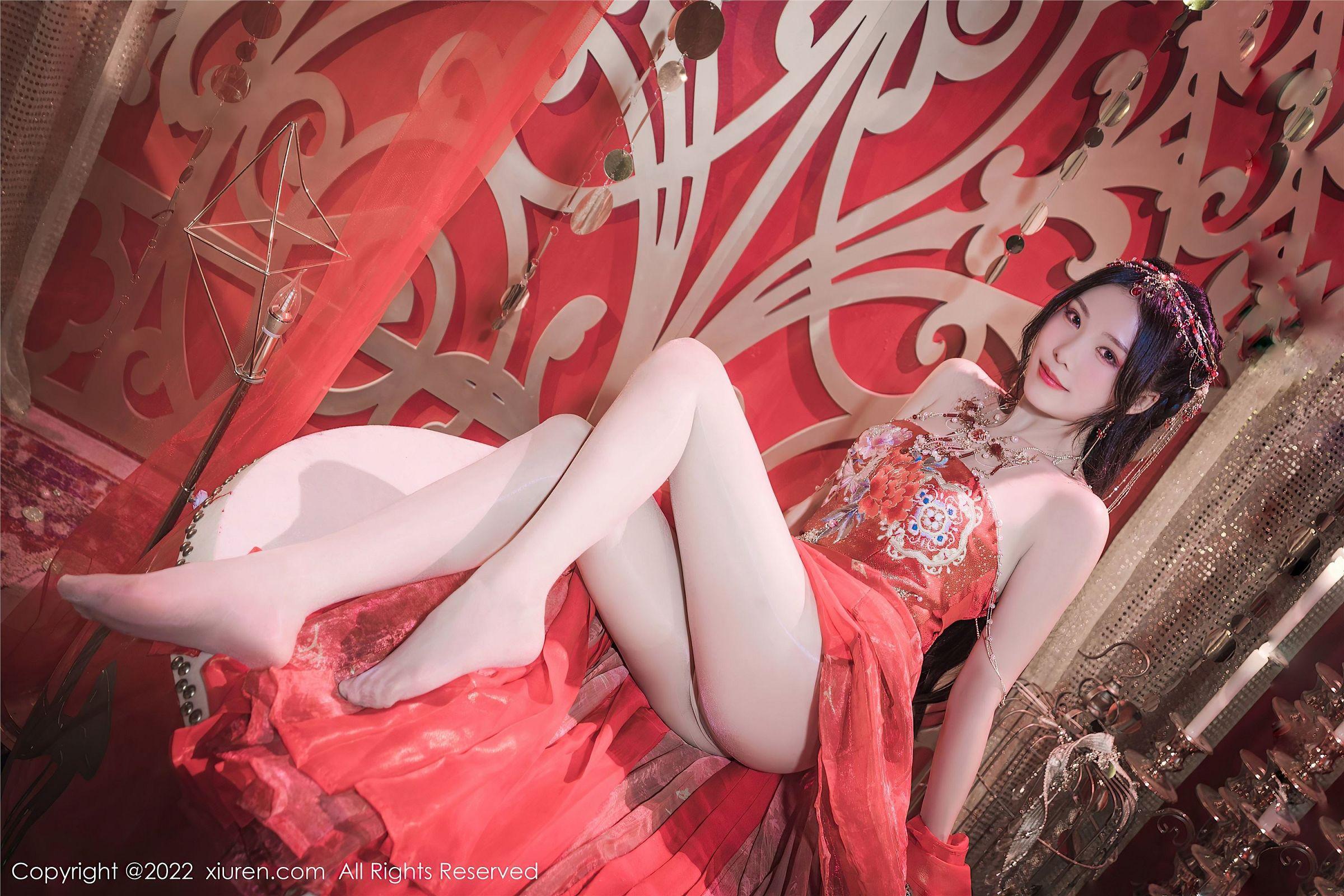[XIUREN秀人网] 2022.10.12 NO.5699 利世_p036