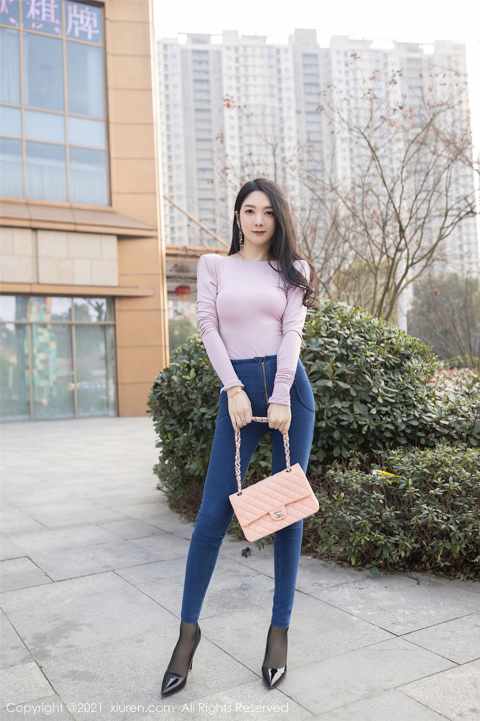 [XIUREN秀人网] 2021.03.22 NO.3227 Angela00_p076
