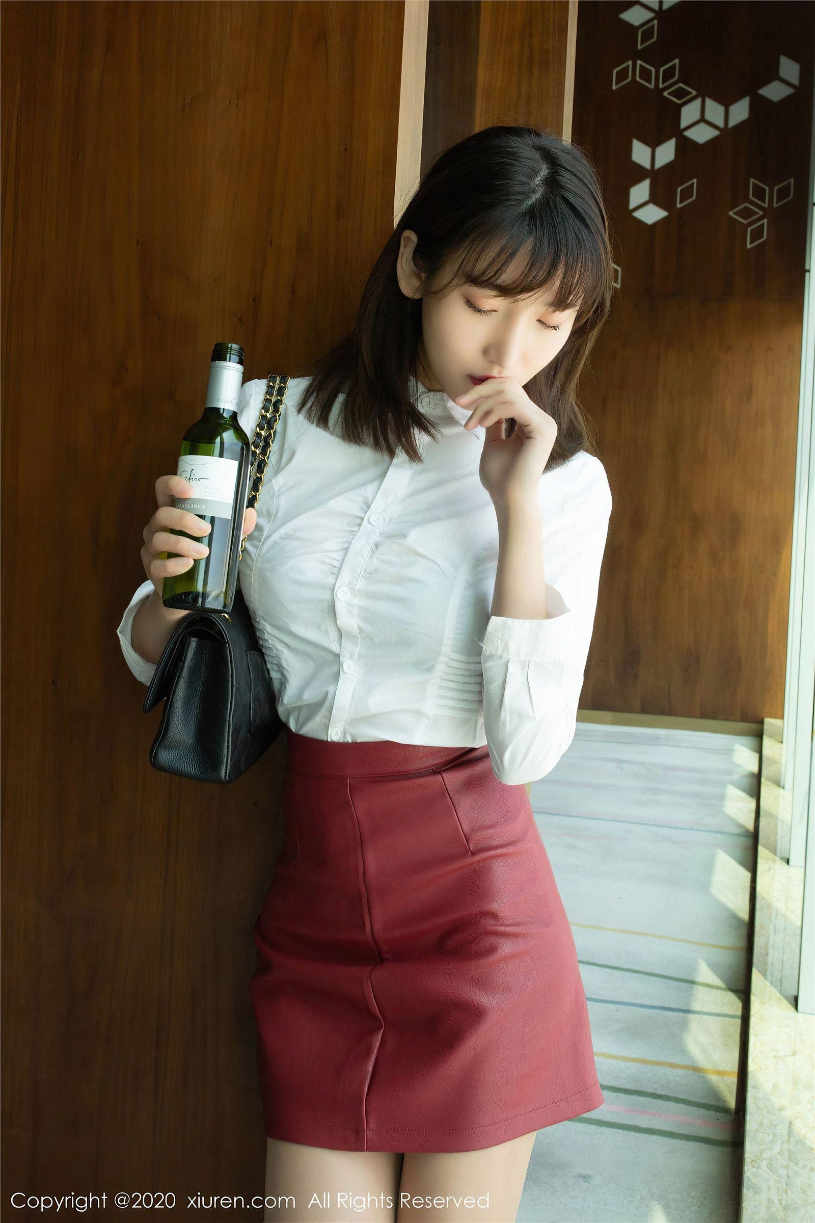 [XIUREN秀人网] 2020.07.31 NO.2393 陆萱萱_p052