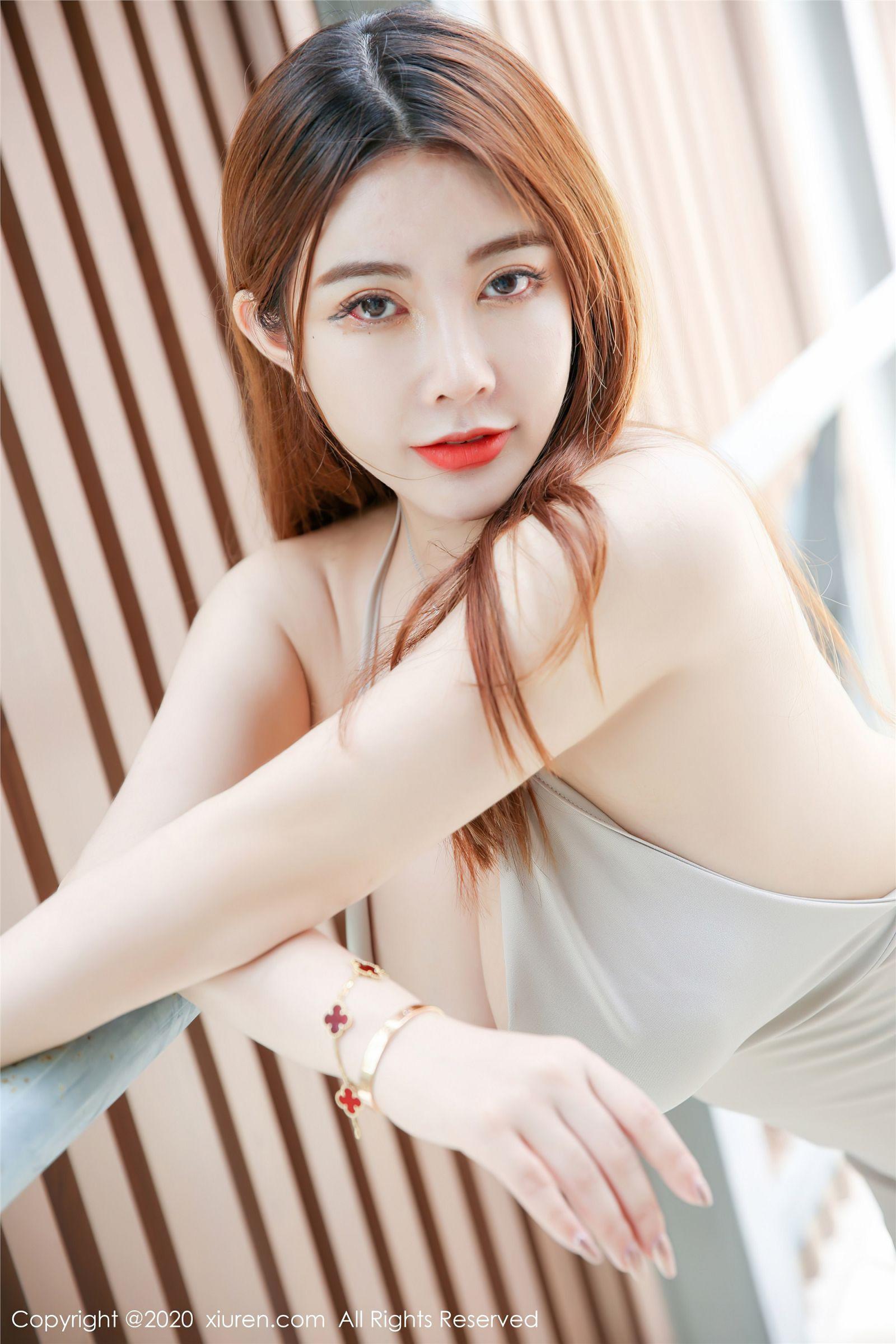 [XIUREN秀人网] 2020.09.23 NO.2593 软软Roro_p034