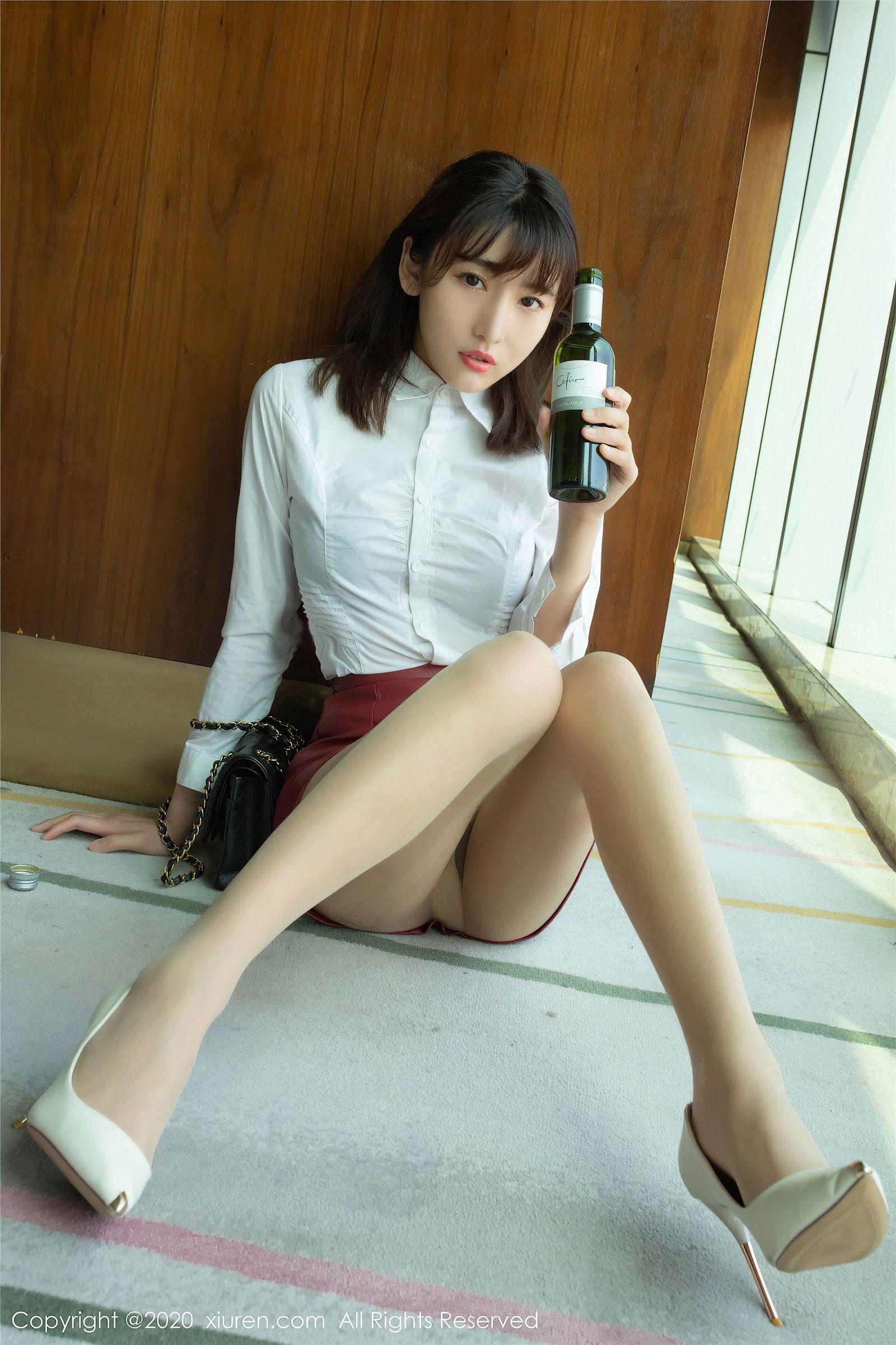 [XIUREN秀人网] 2020.07.31 NO.2393 陆萱萱_p016