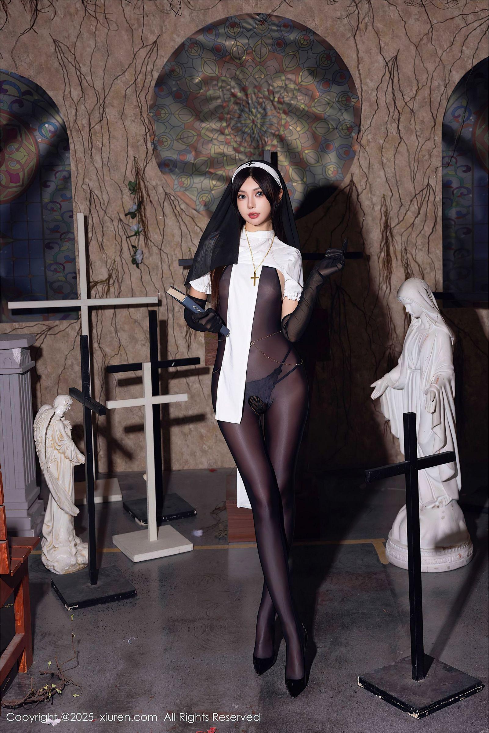 [XIUREN秀人网] 2025.01.17 NO.9774 绮里嘉ula_p001