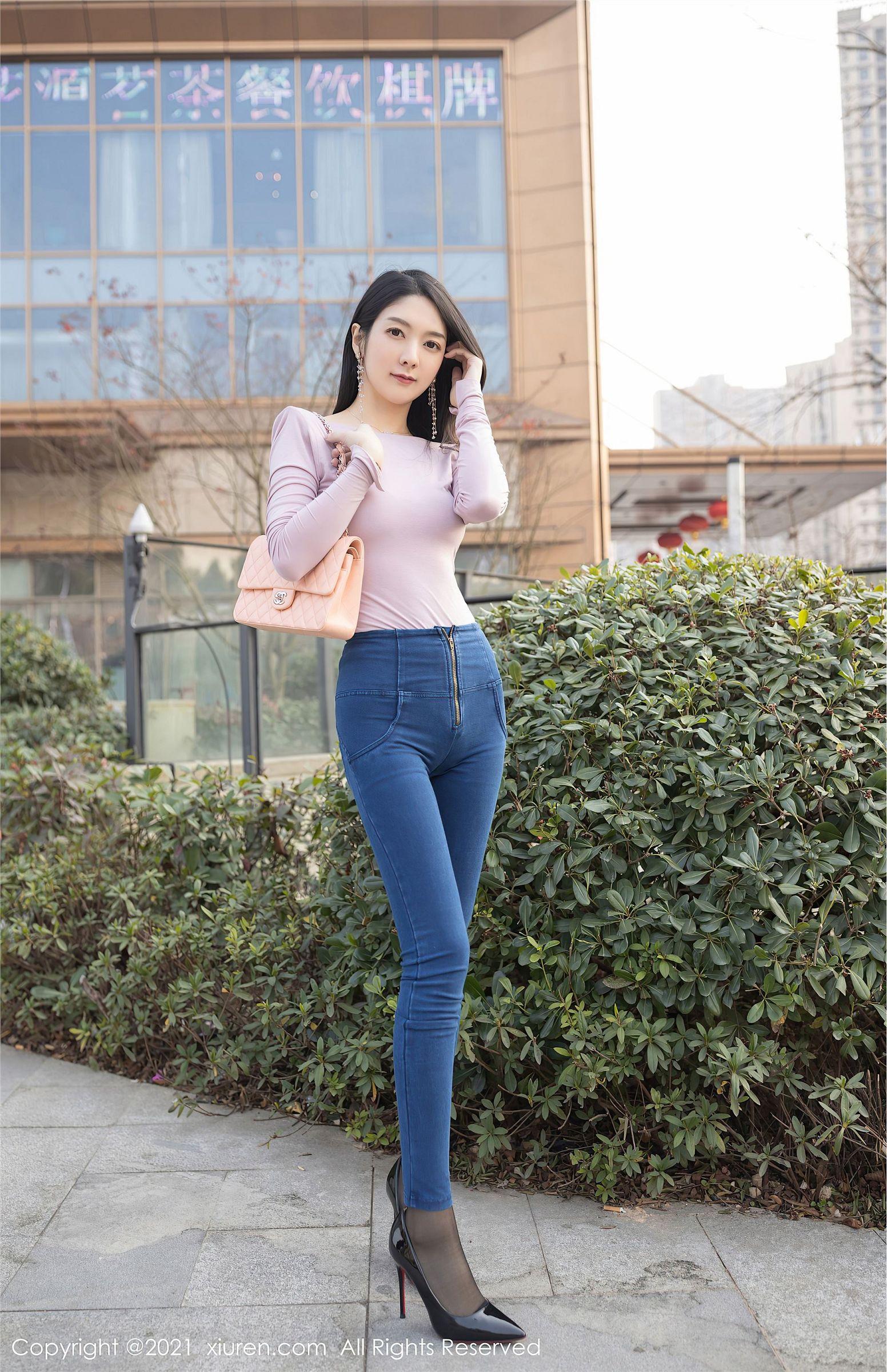 [XIUREN秀人网] 2021.03.22 NO.3227 Angela00_p012