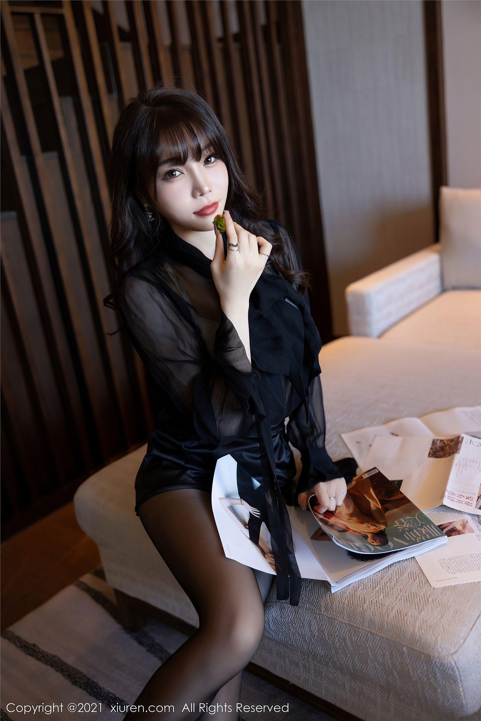 [XIUREN秀人网] 2021.10.25 NO.4114 芝芝Booty_p019