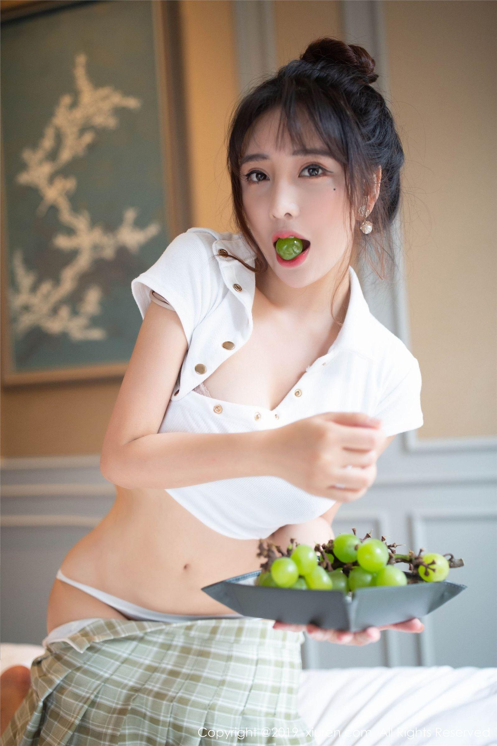 [XIUREN秀人网] 2019.09.30 NO.1705 颜值清甜靓丽肌肤娇嫩胜雪 陶喜乐_lele_p005
