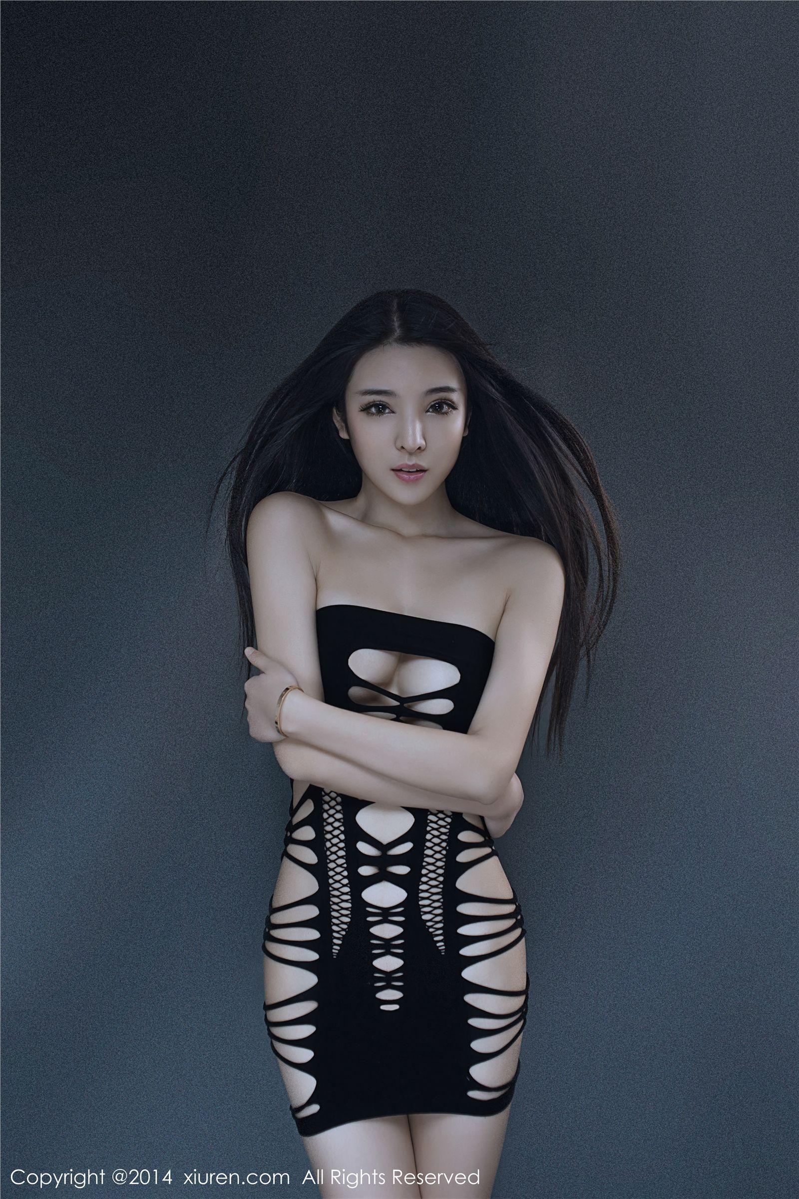 [秀人XIUREN] 2014.12.22 NO.256 陈大榕_p001